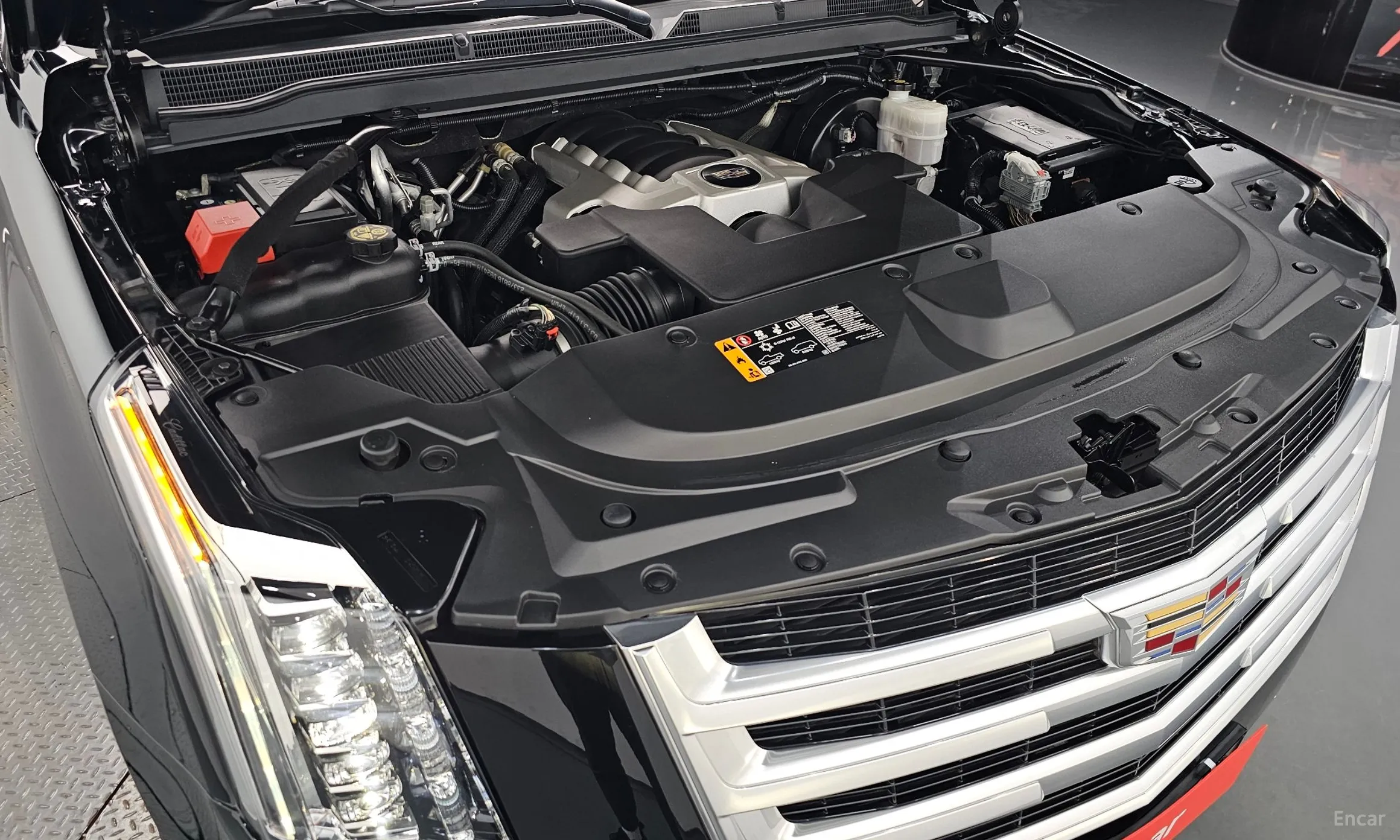 Cadillac Escalade превью 6