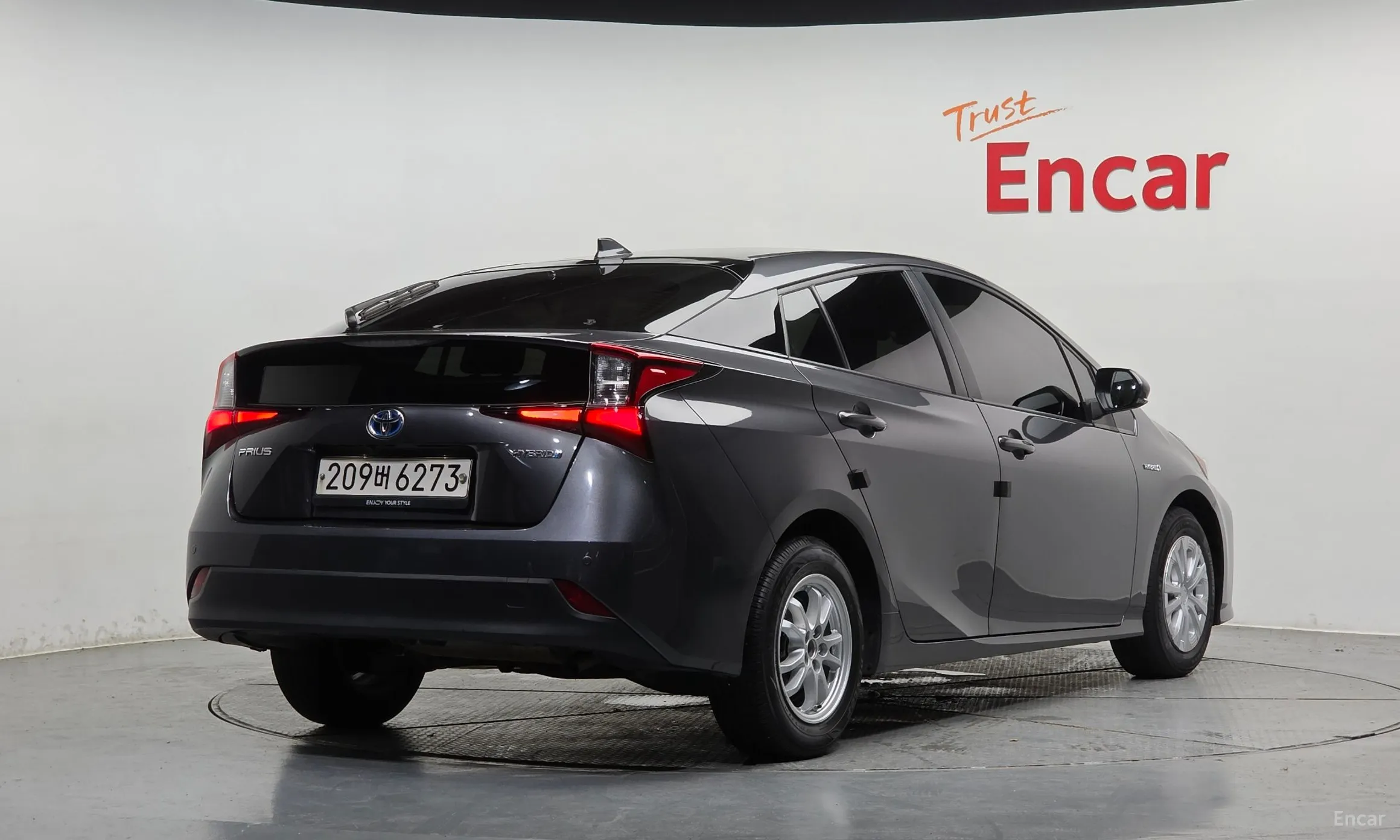 Toyota Prius 4th Generation