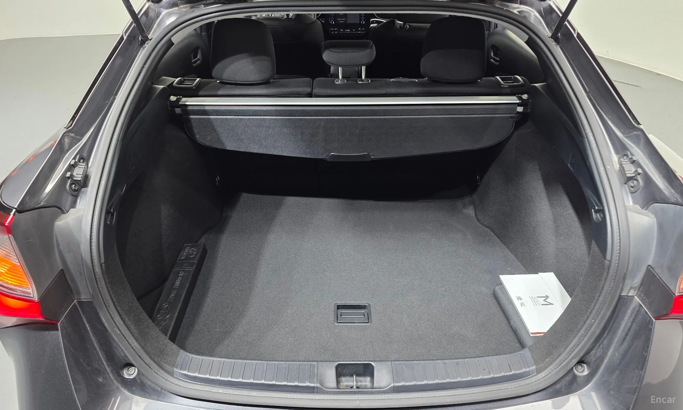 Toyota Prius 4th Generation превью 20