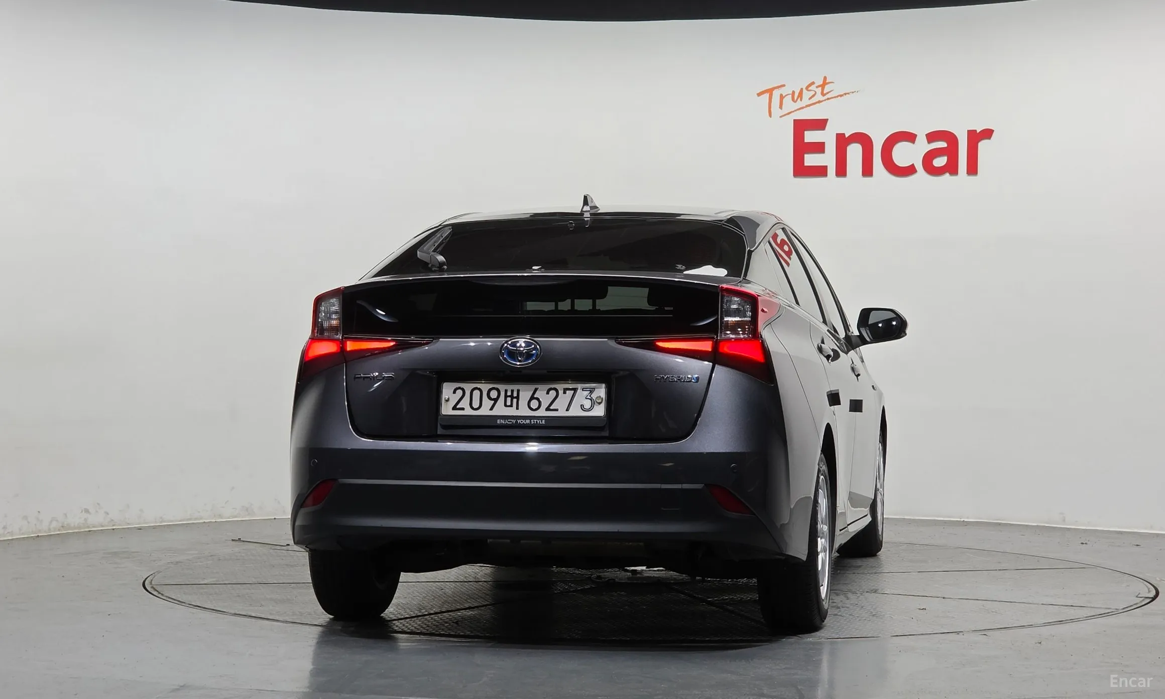 Toyota Prius 4th Generation превью 4