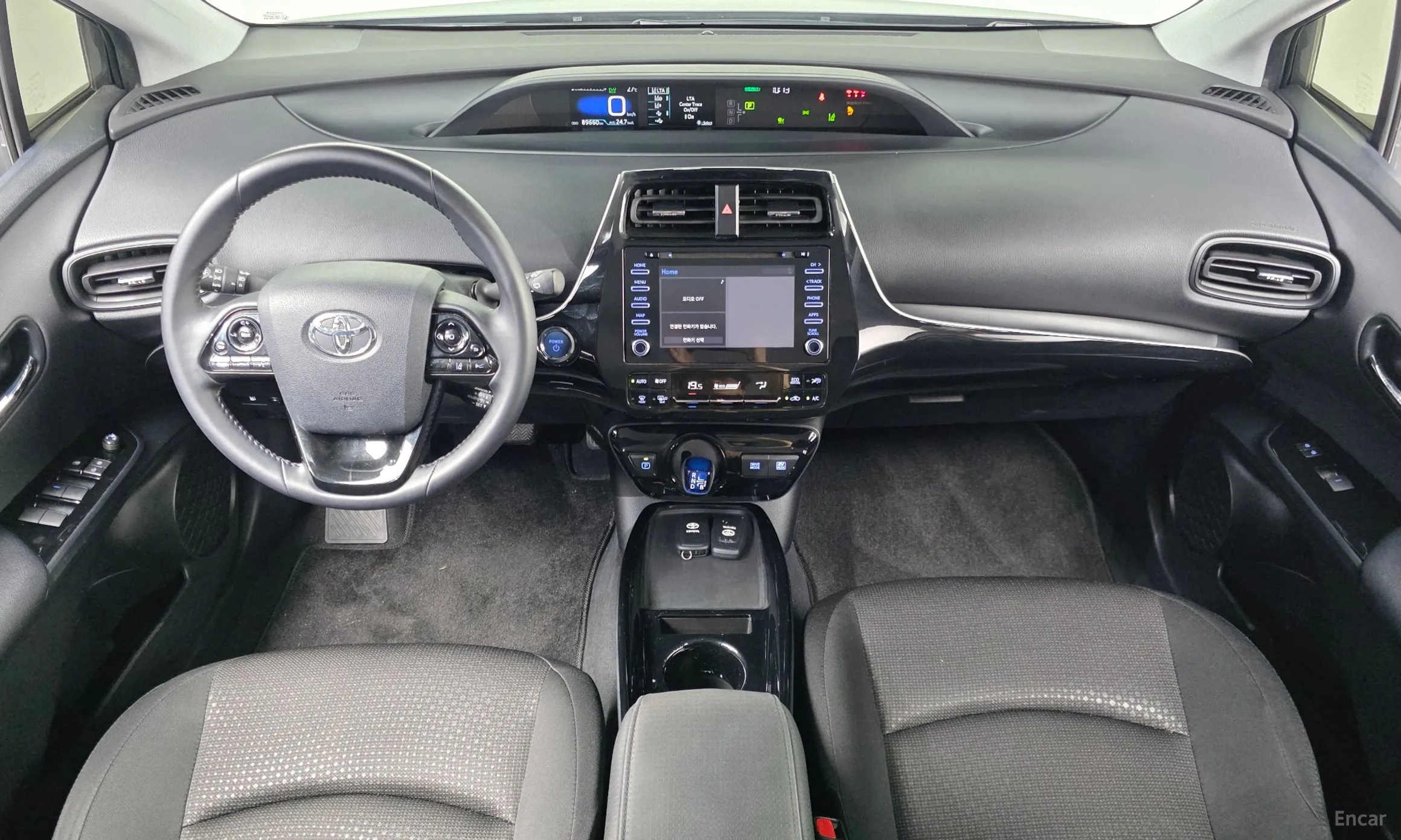 Toyota Prius 4th Generation превью 7