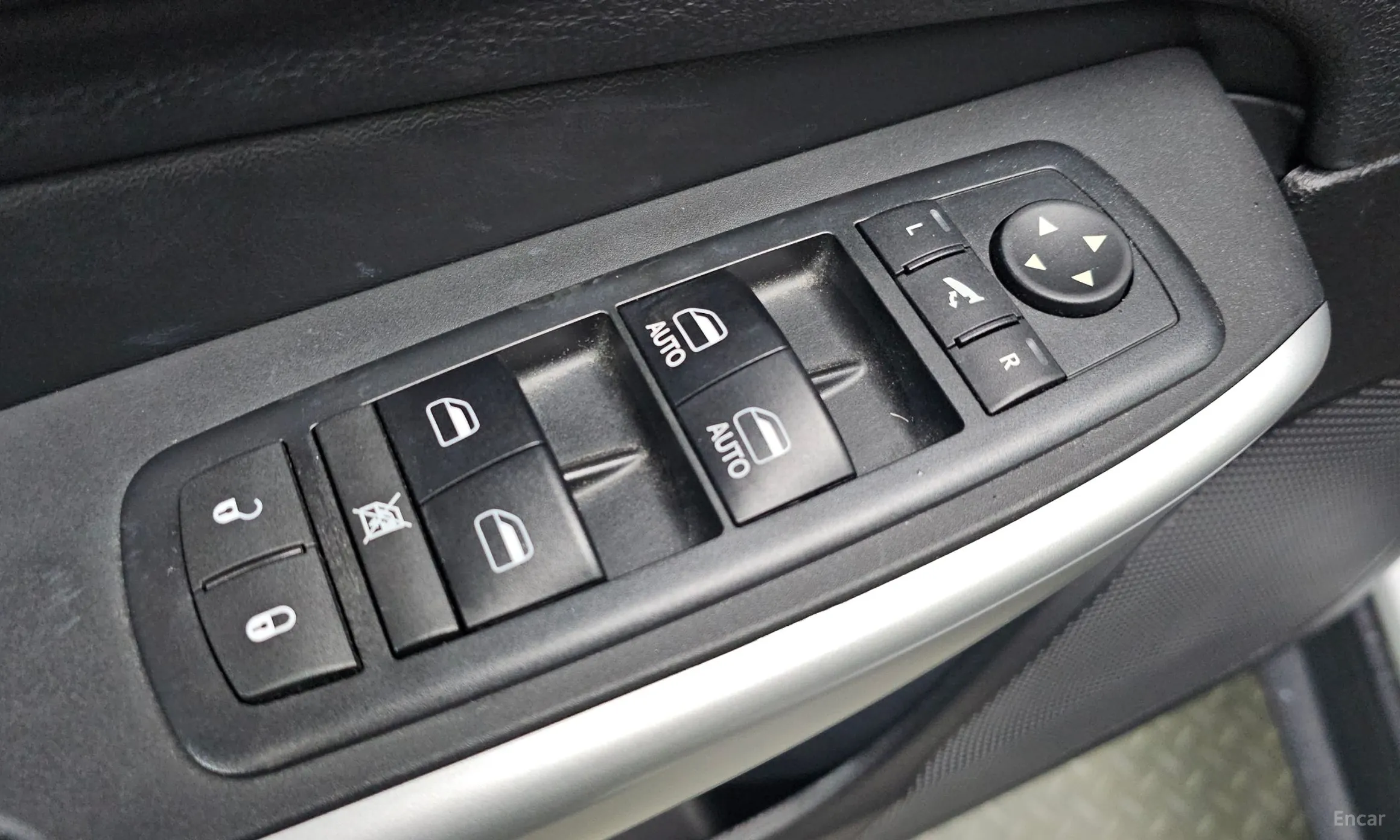 Jeep Cherokee (KL) превью 13