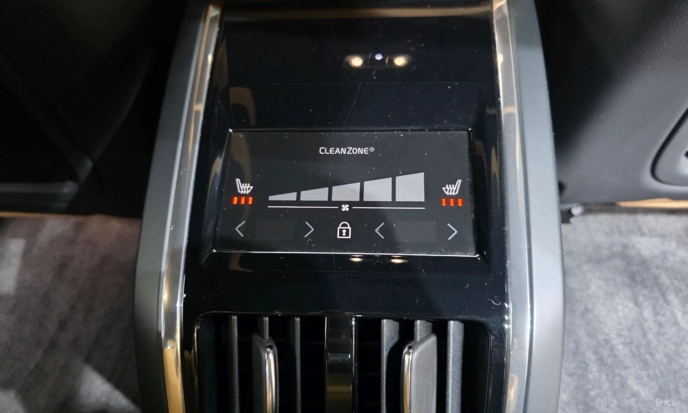 Volvo S90 превью 19