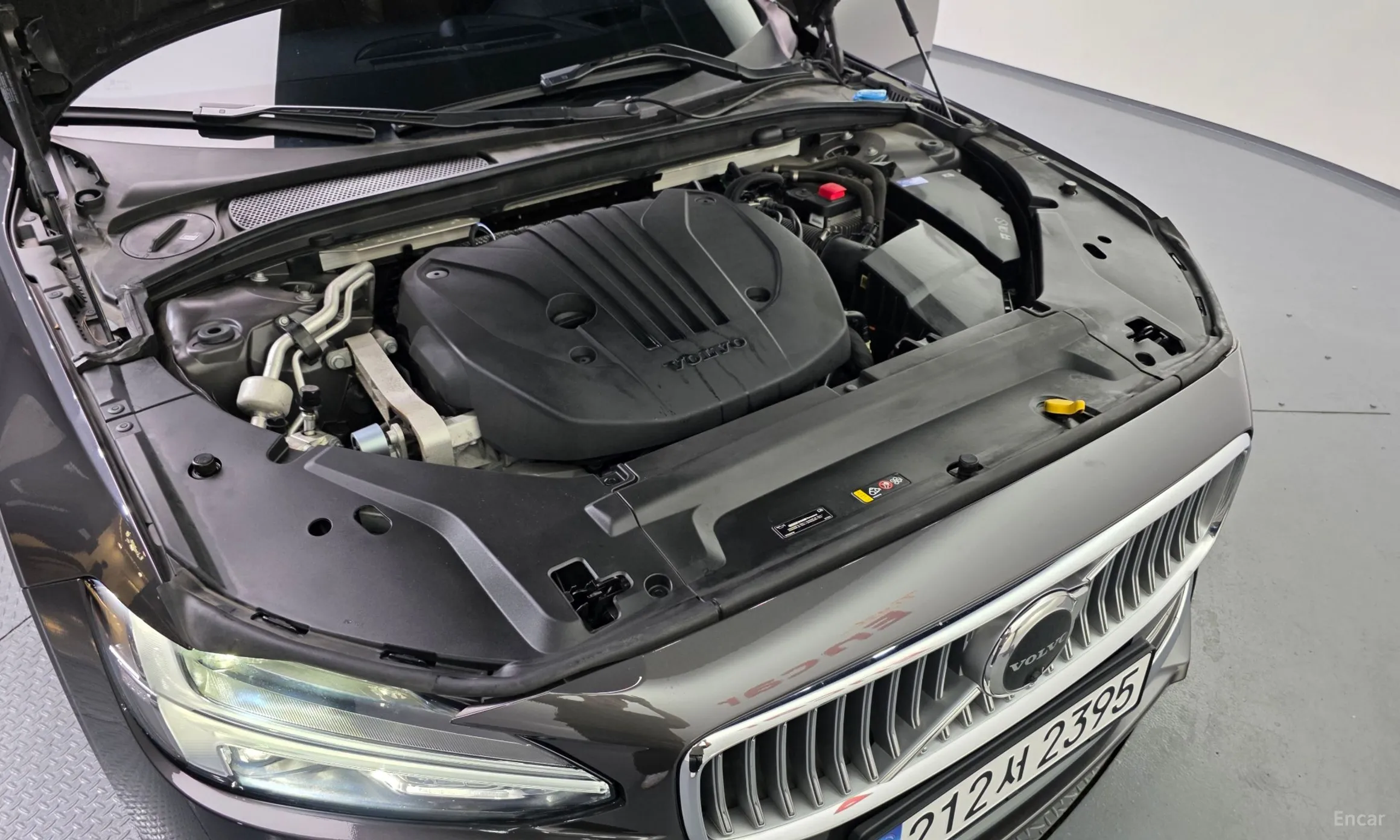 Volvo S90 превью 6