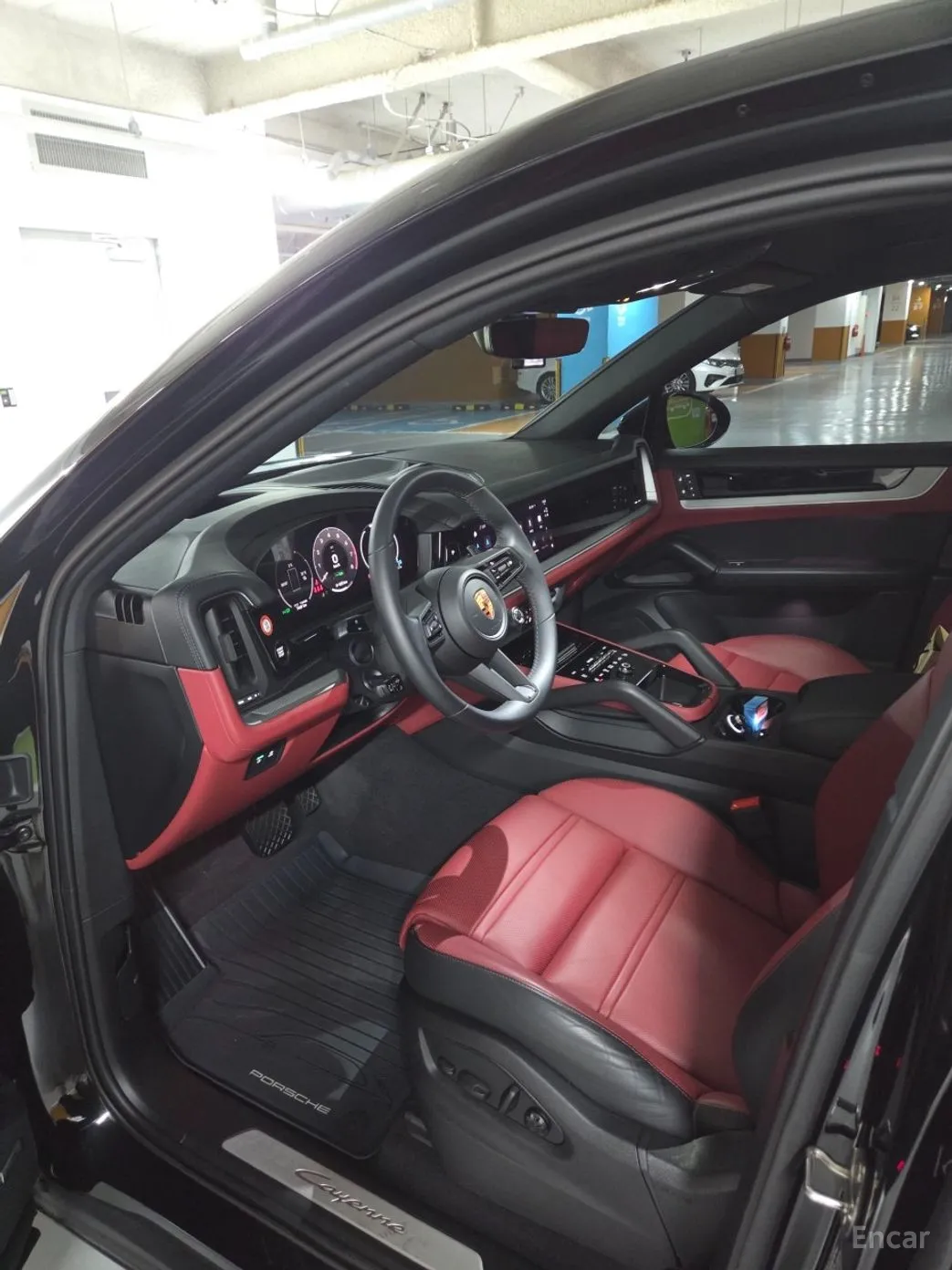Porsche Cayenne (PO536) превью 10