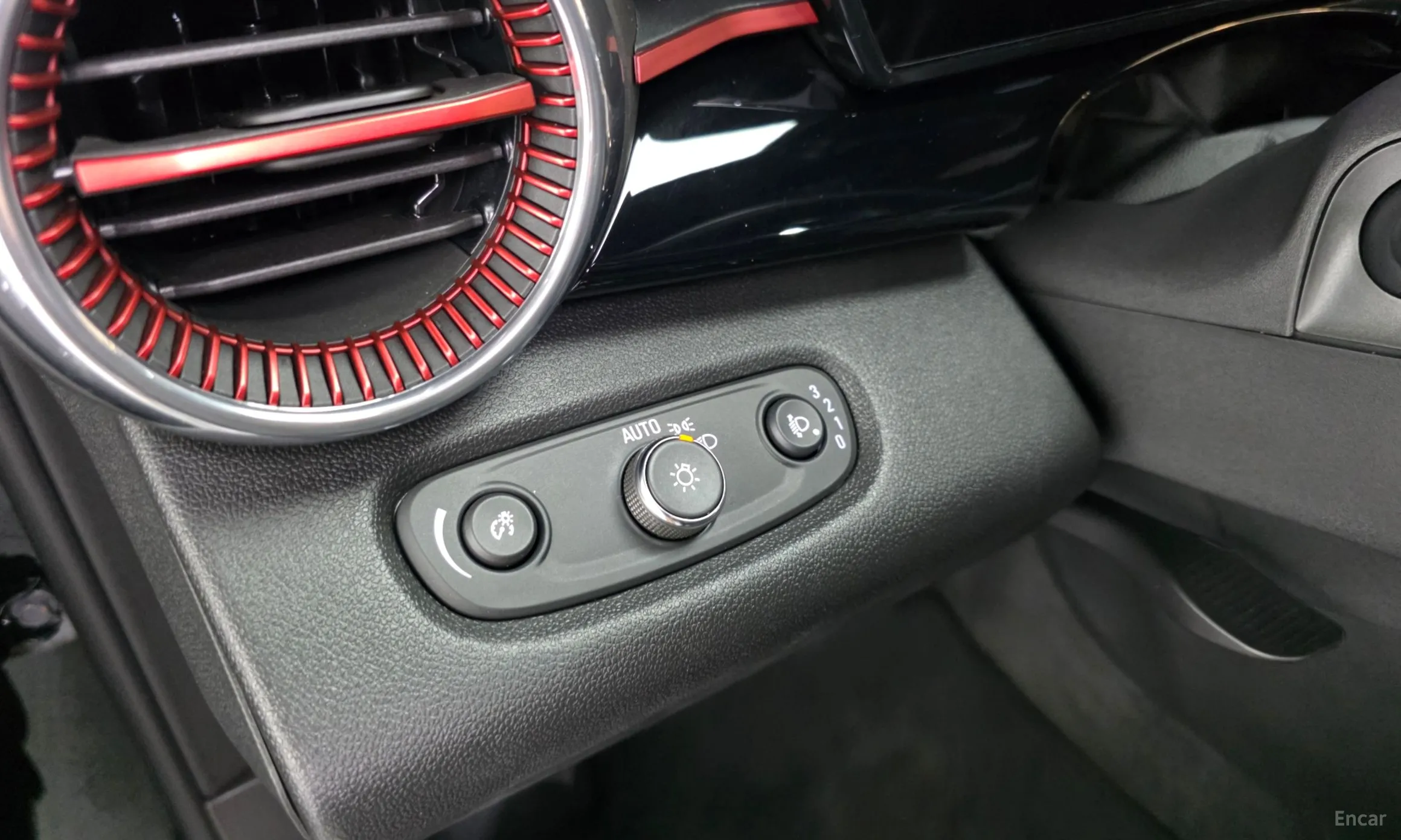 Chevrolet (GM Daewoo) Trax Crossover превью 17