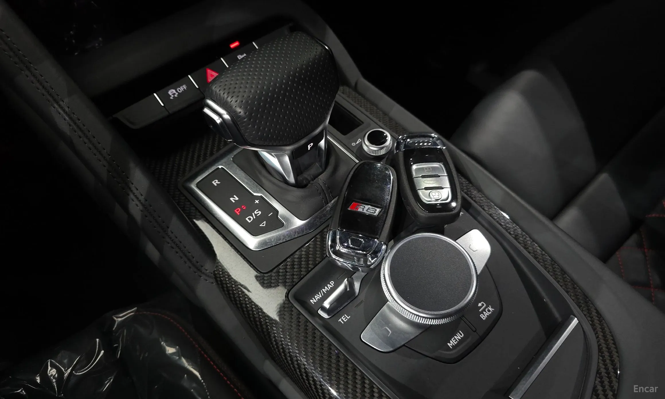 Audi R8 (4S) превью 9
