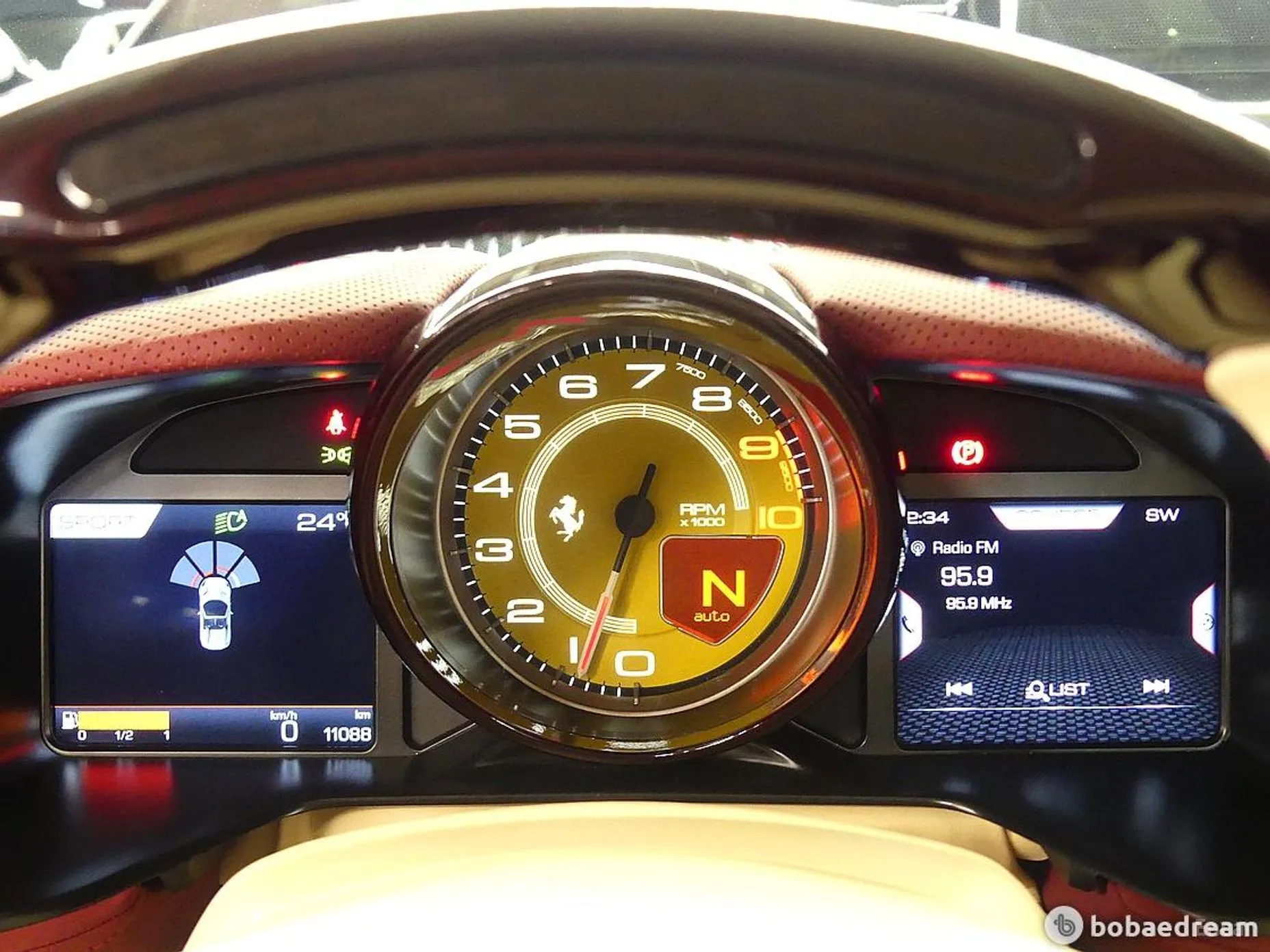 Ferrari 812 GTS превью 6
