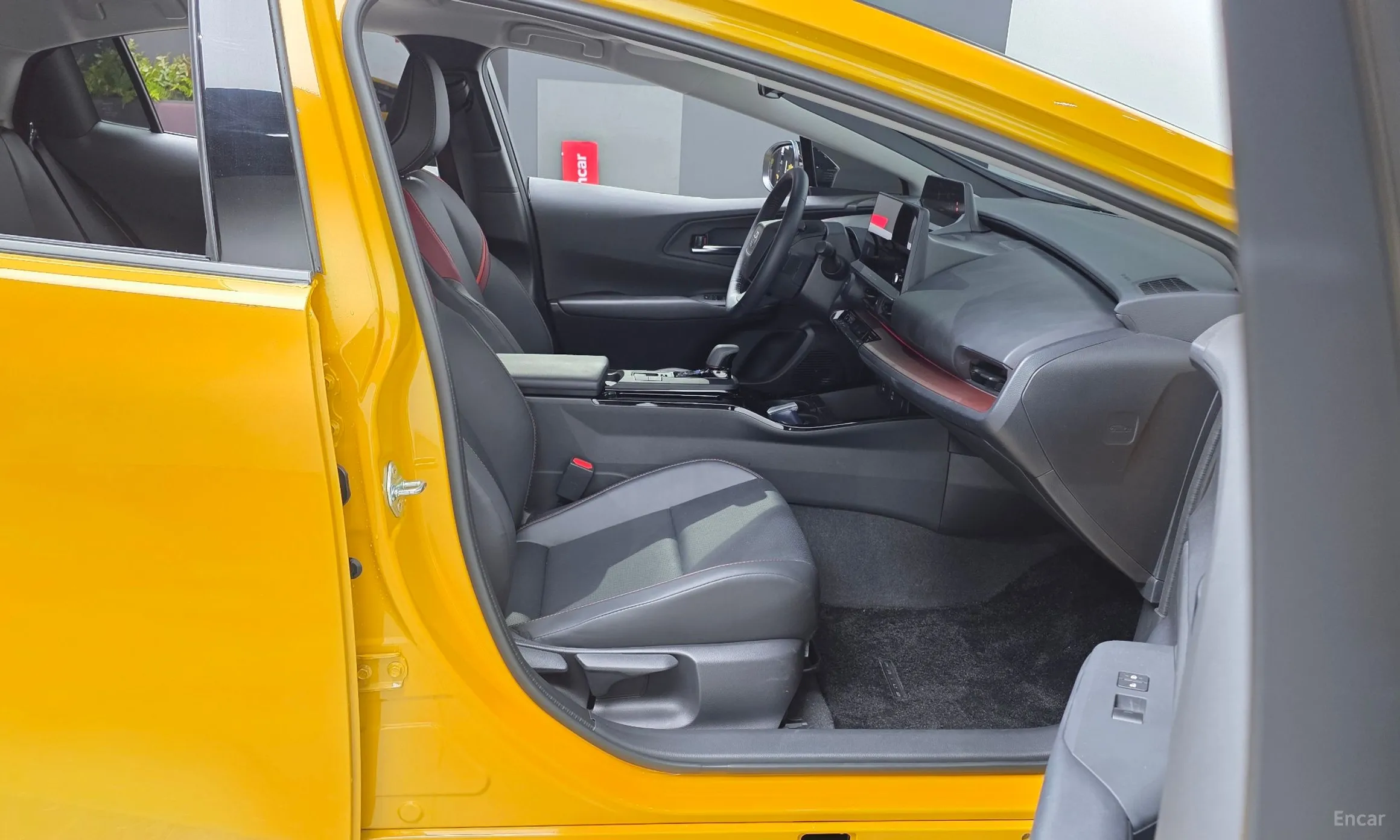 Toyota Prius 5th Generation превью 11