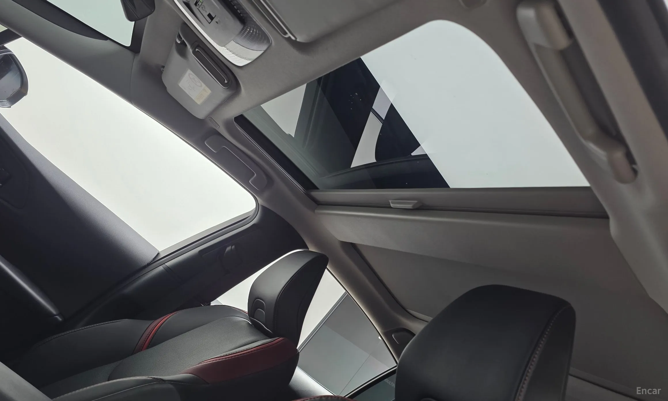 Toyota Prius 5th Generation превью 19