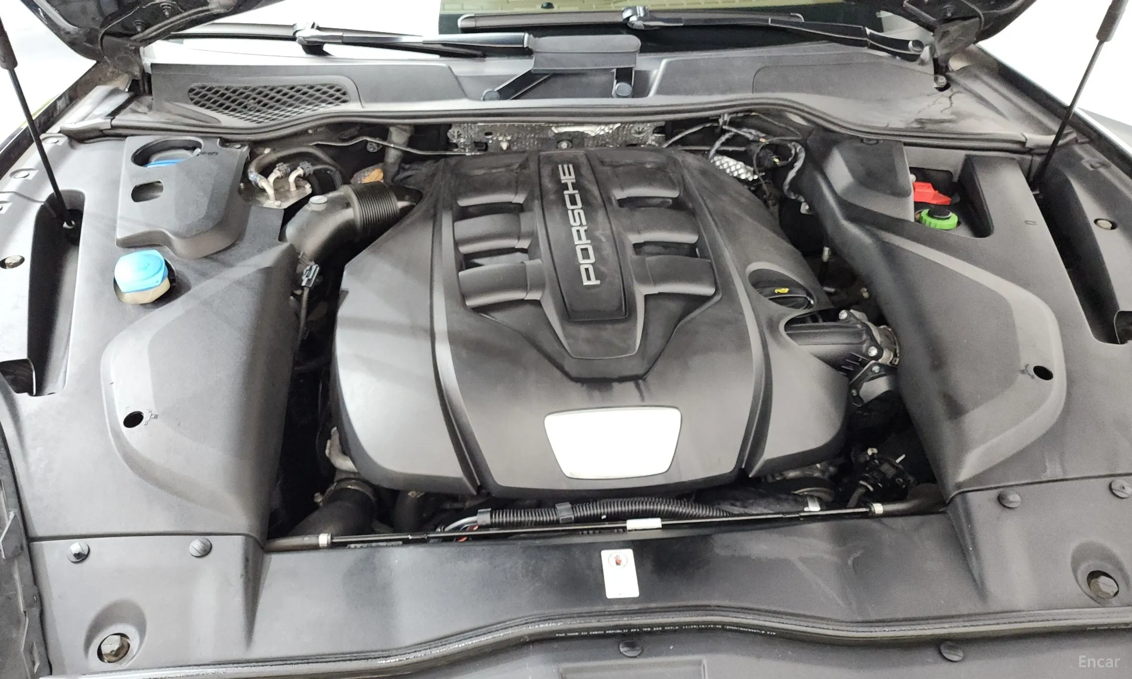 Porsche New Cayenne превью 6
