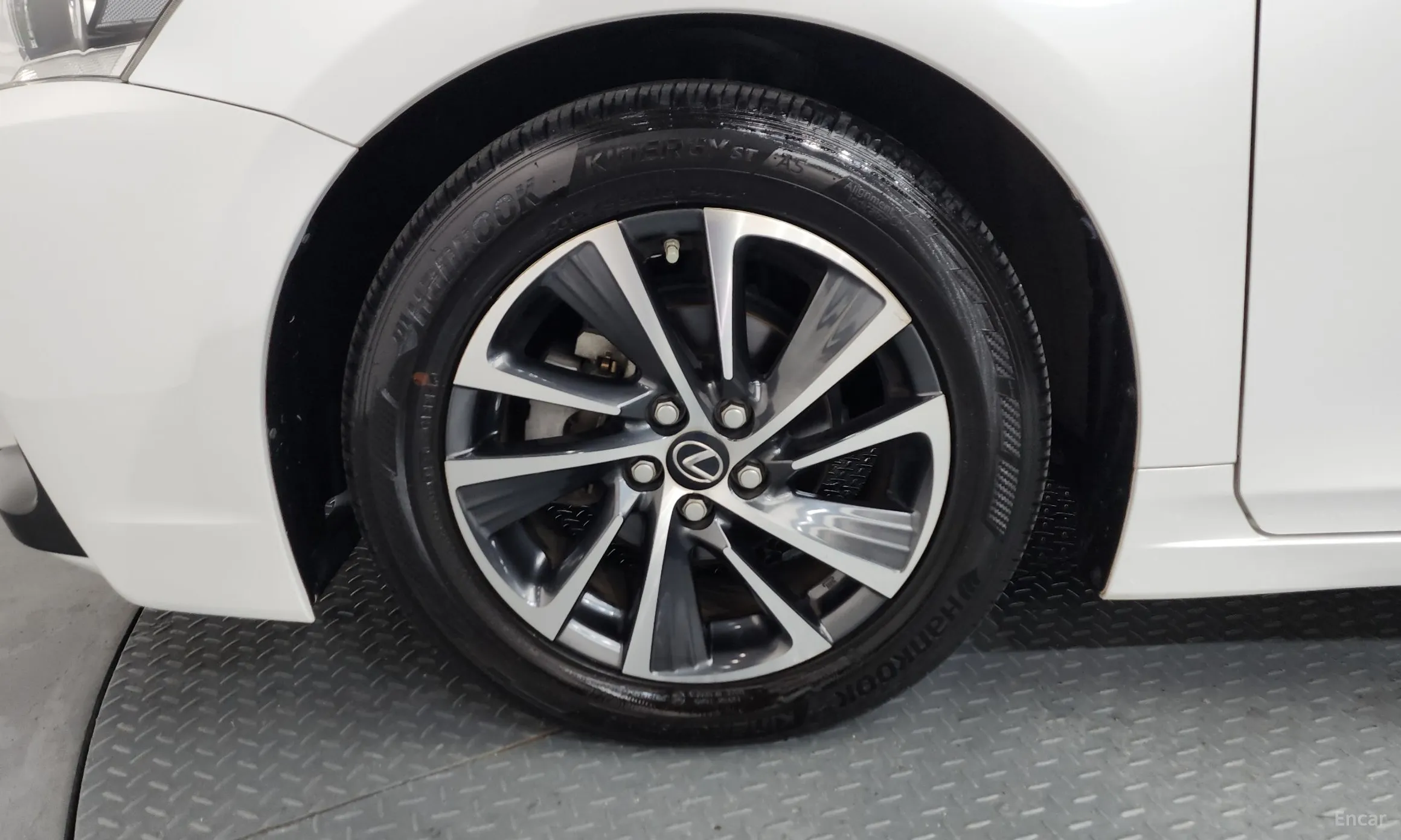 Lexus CT200h превью 5