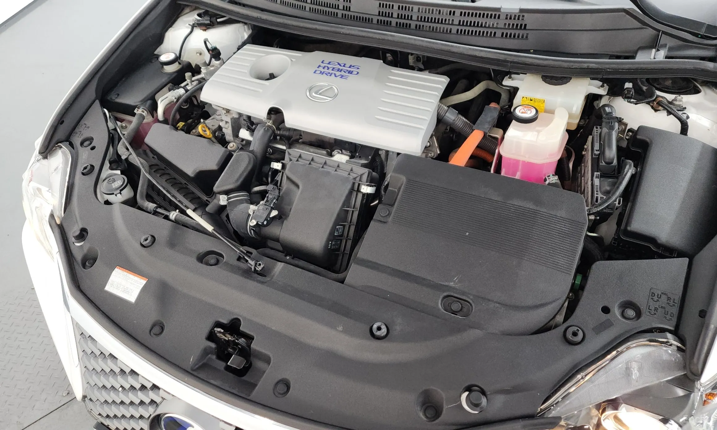 Lexus CT200h превью 6