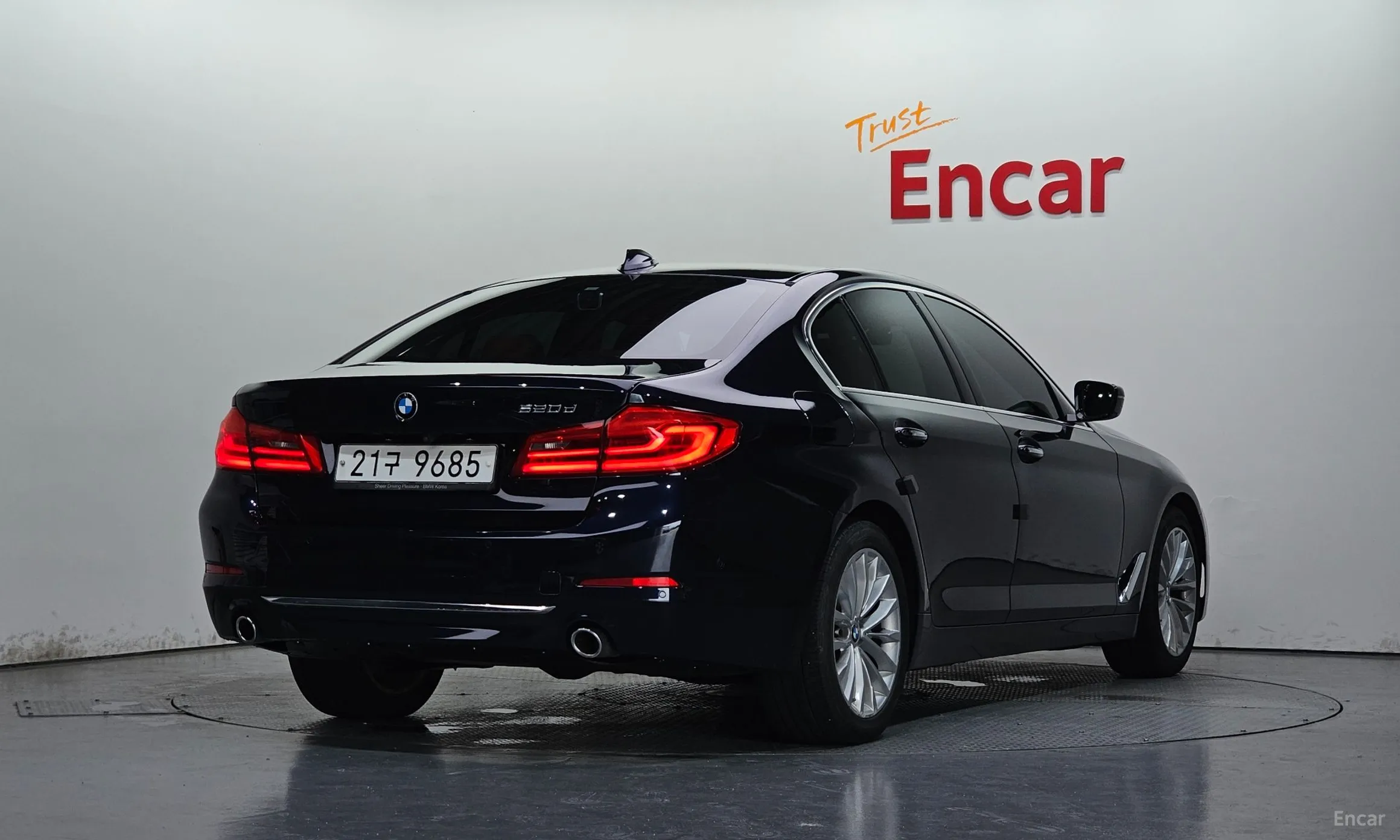 BMW 5 Series (G30)