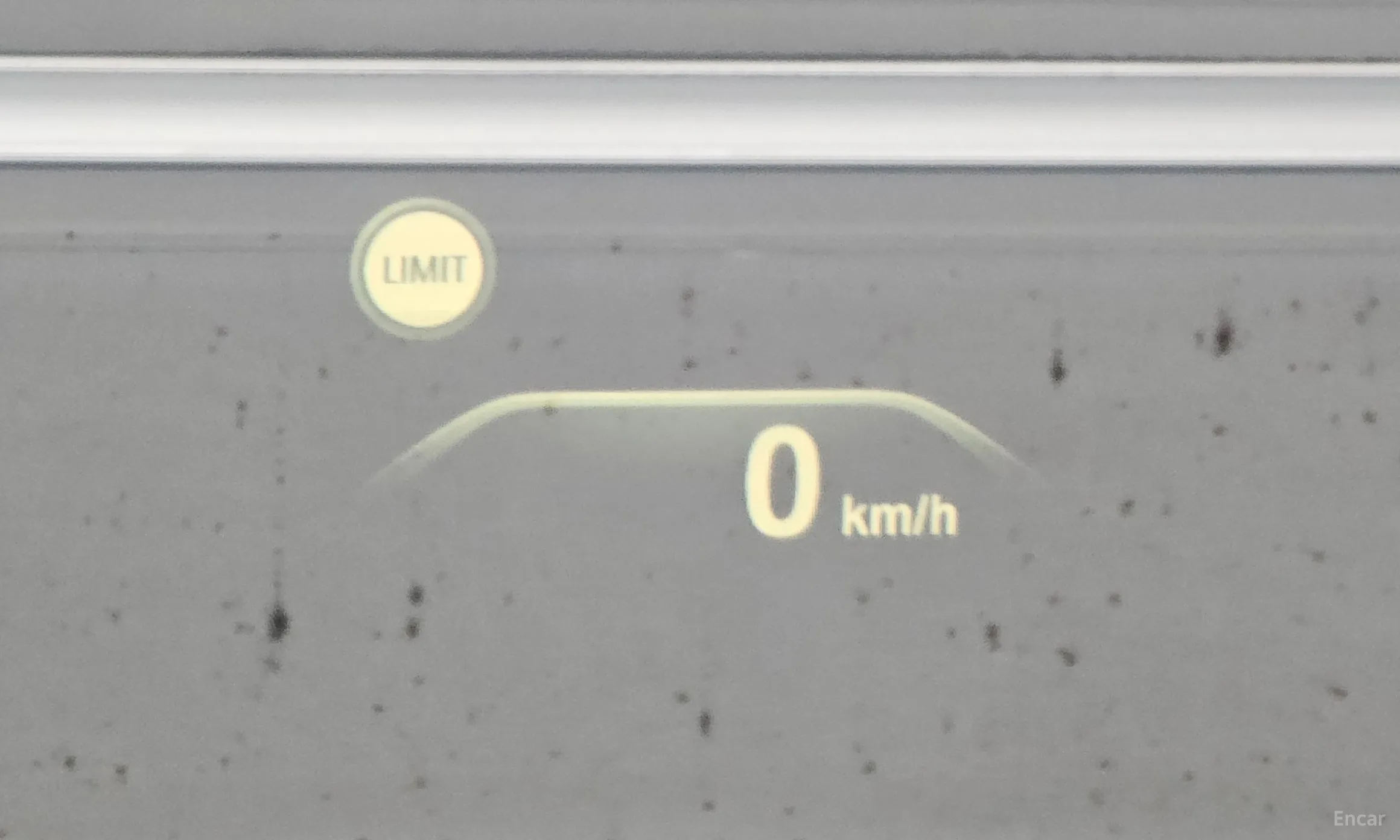 BMW 5 Series (G30) превью 17