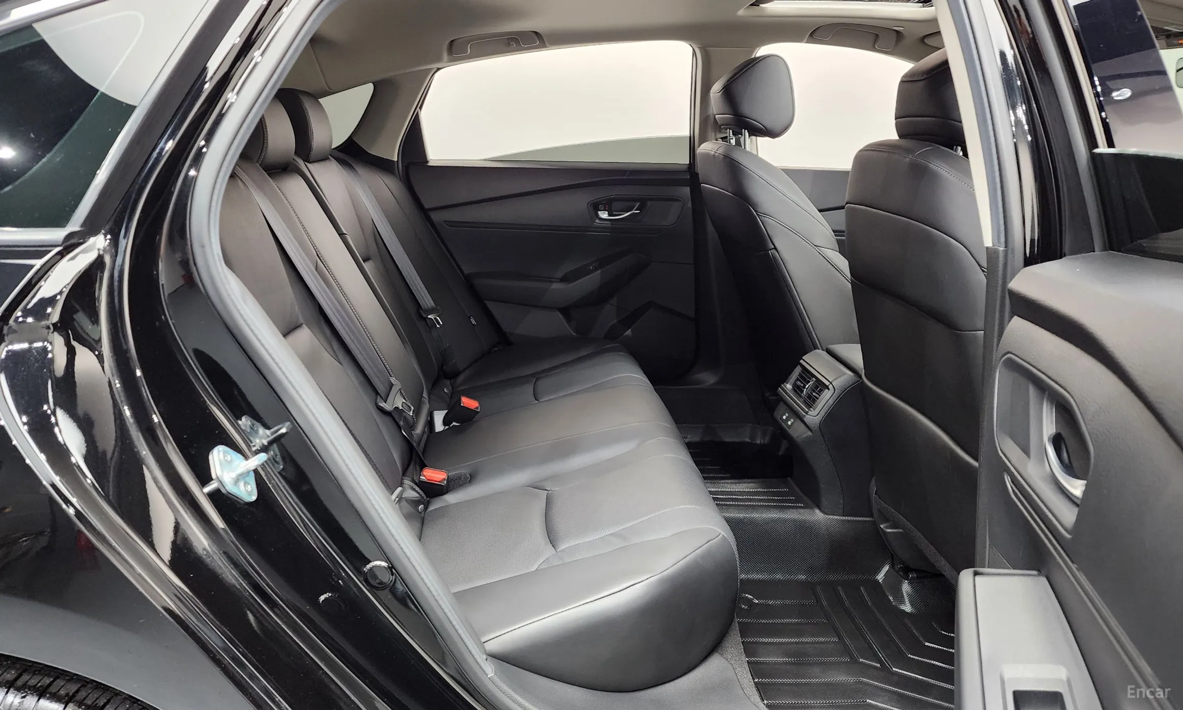 Honda Accord 11th Generation превью 11