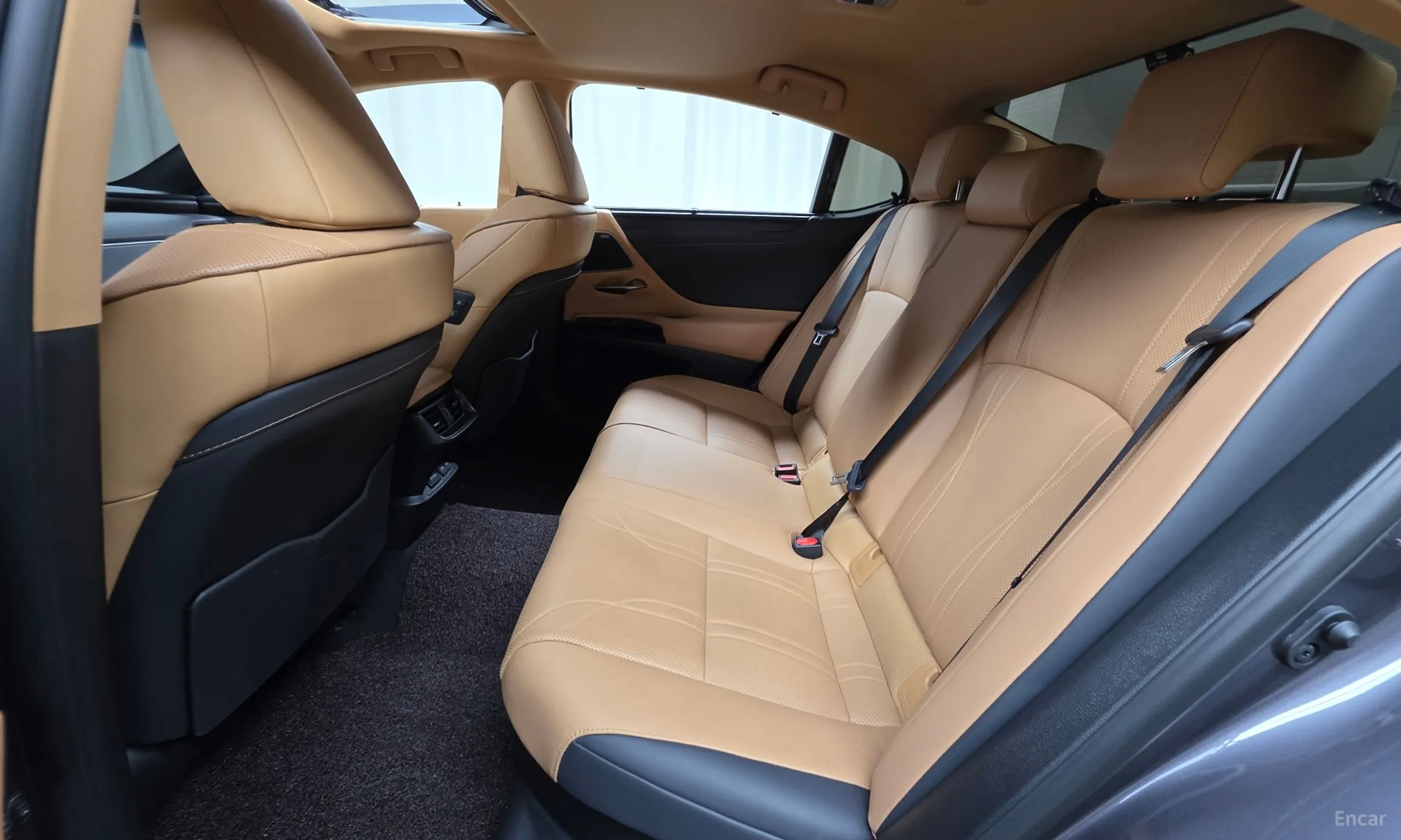 Lexus ES300h 7th Generation превью 12