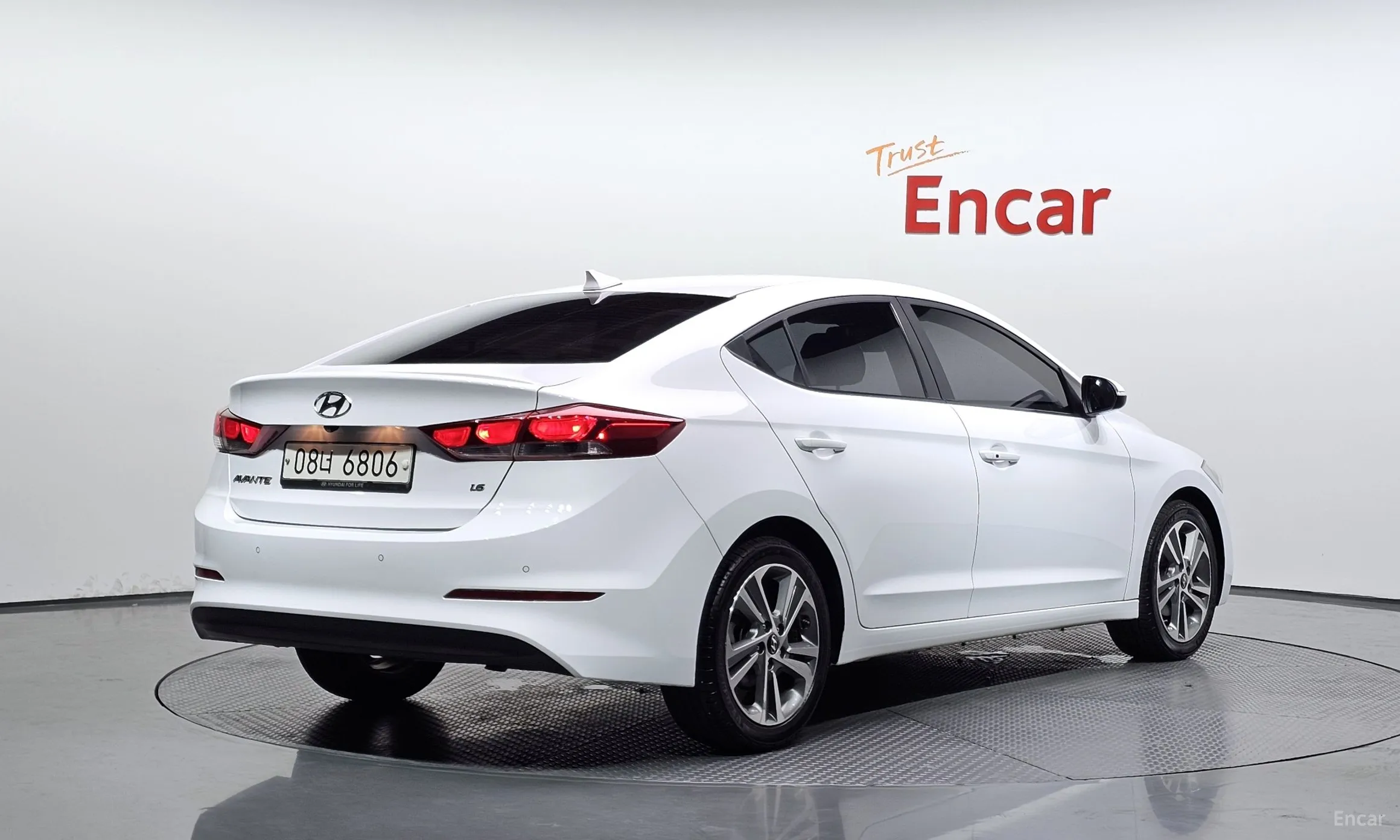 Hyundai Avante AD