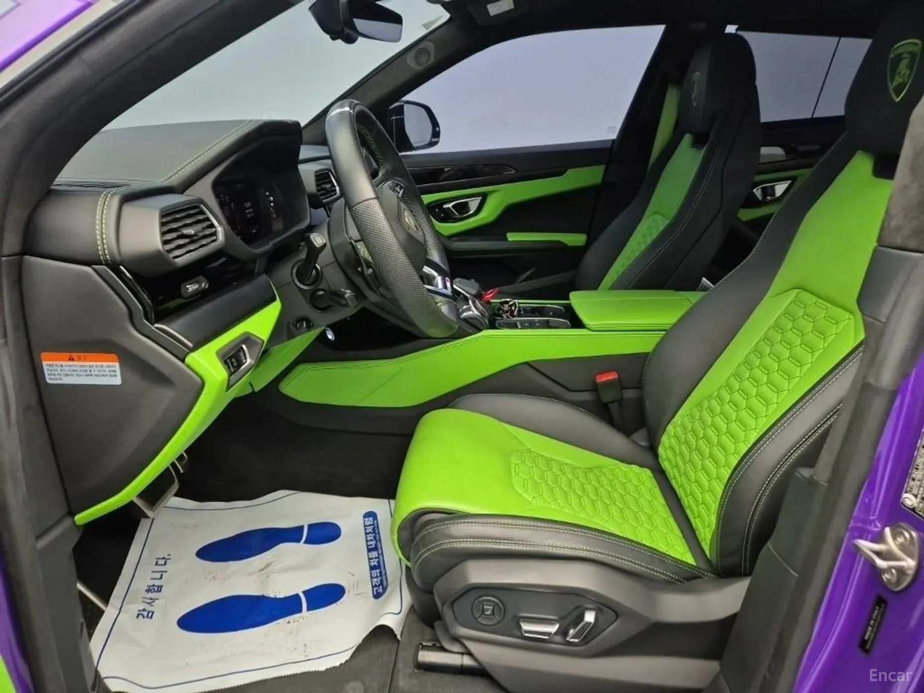 Lamborghini Urus превью 11