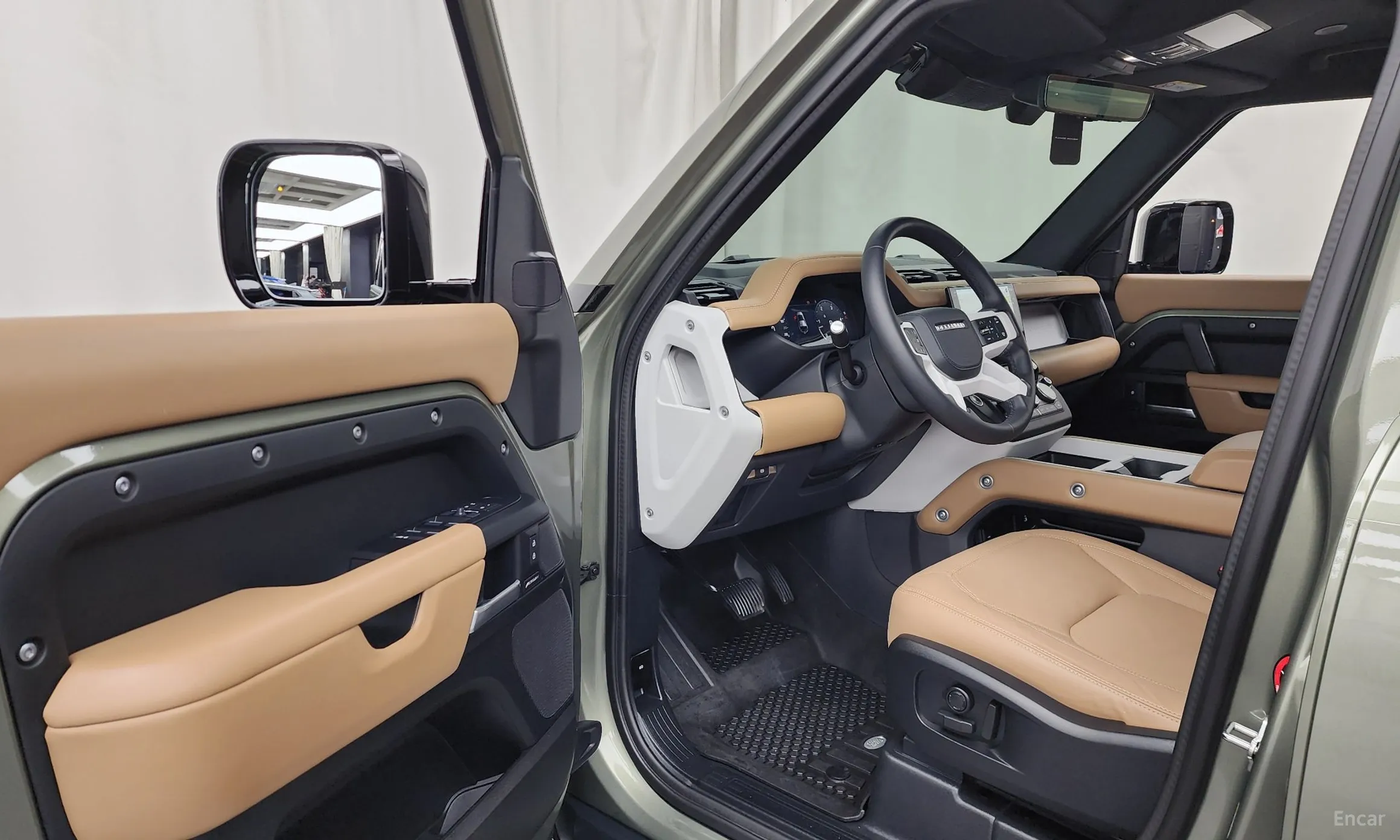 Land Rover Defender (L663) превью 10