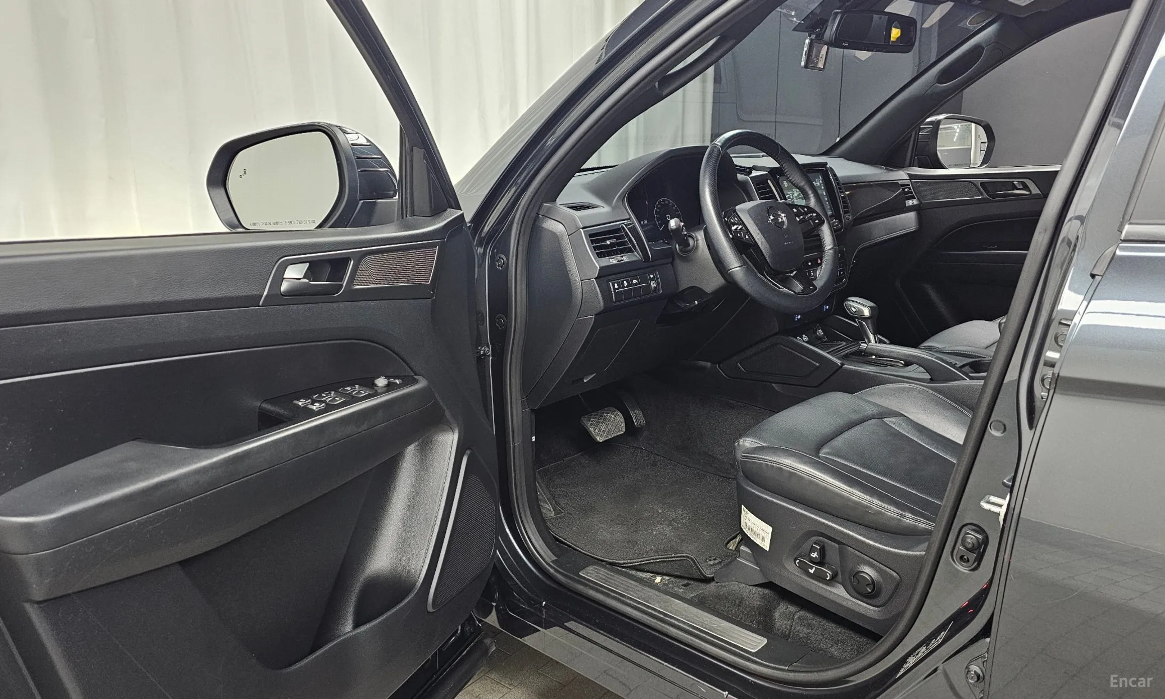 KG Mobility (SsangYong) Rexton Sports Khan превью 10