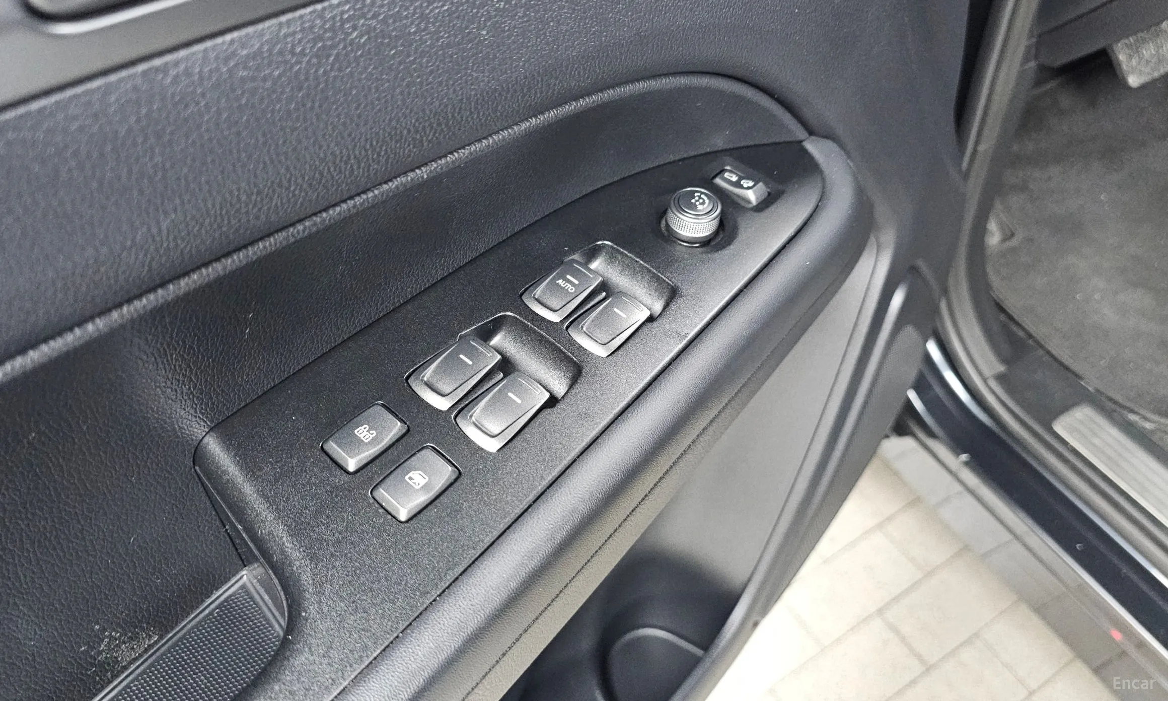 KG Mobility (SsangYong) Rexton Sports Khan превью 14