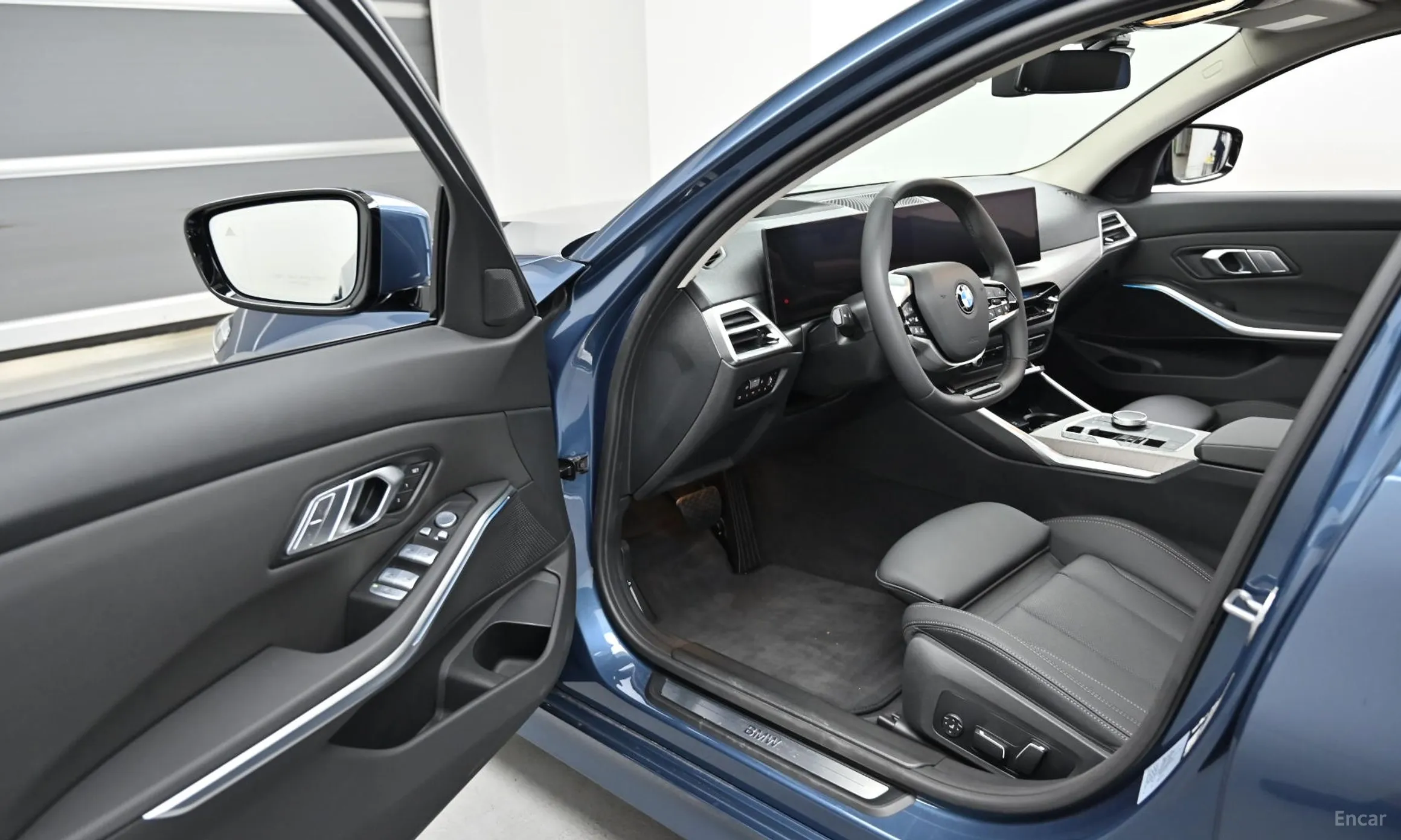 BMW 3 Series (G20) превью 11