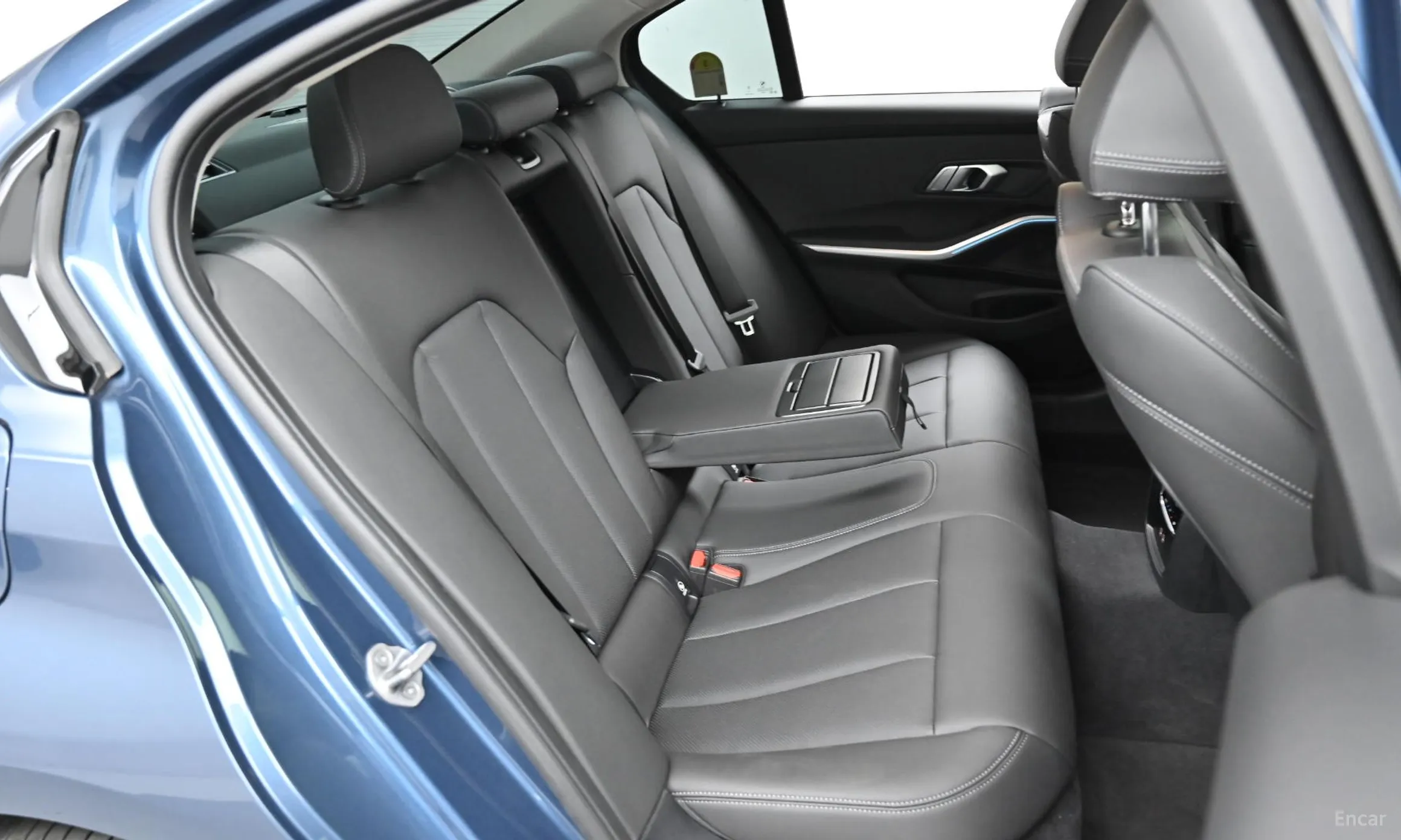 BMW 3 Series (G20) превью 12