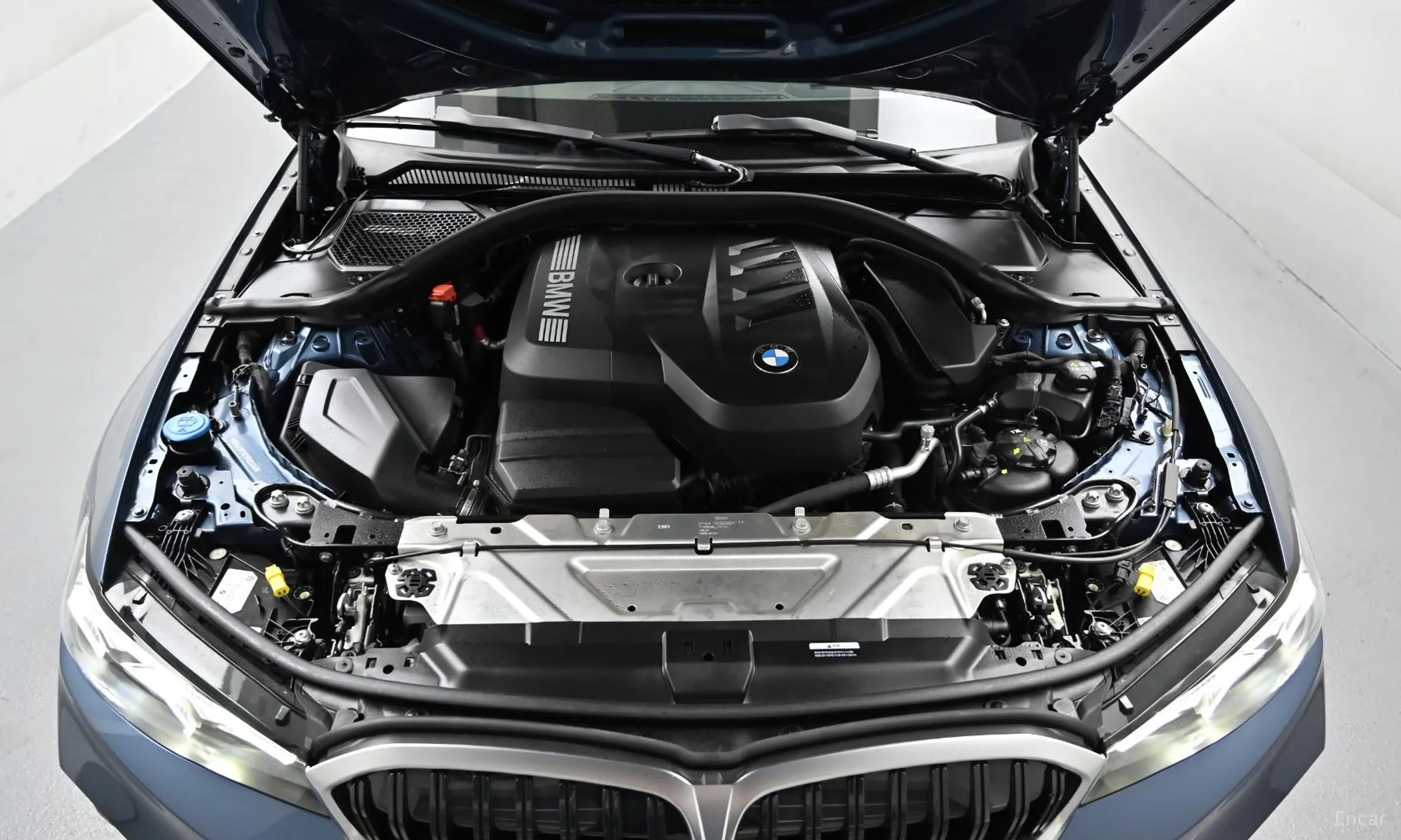 BMW 3 Series (G20) превью 6