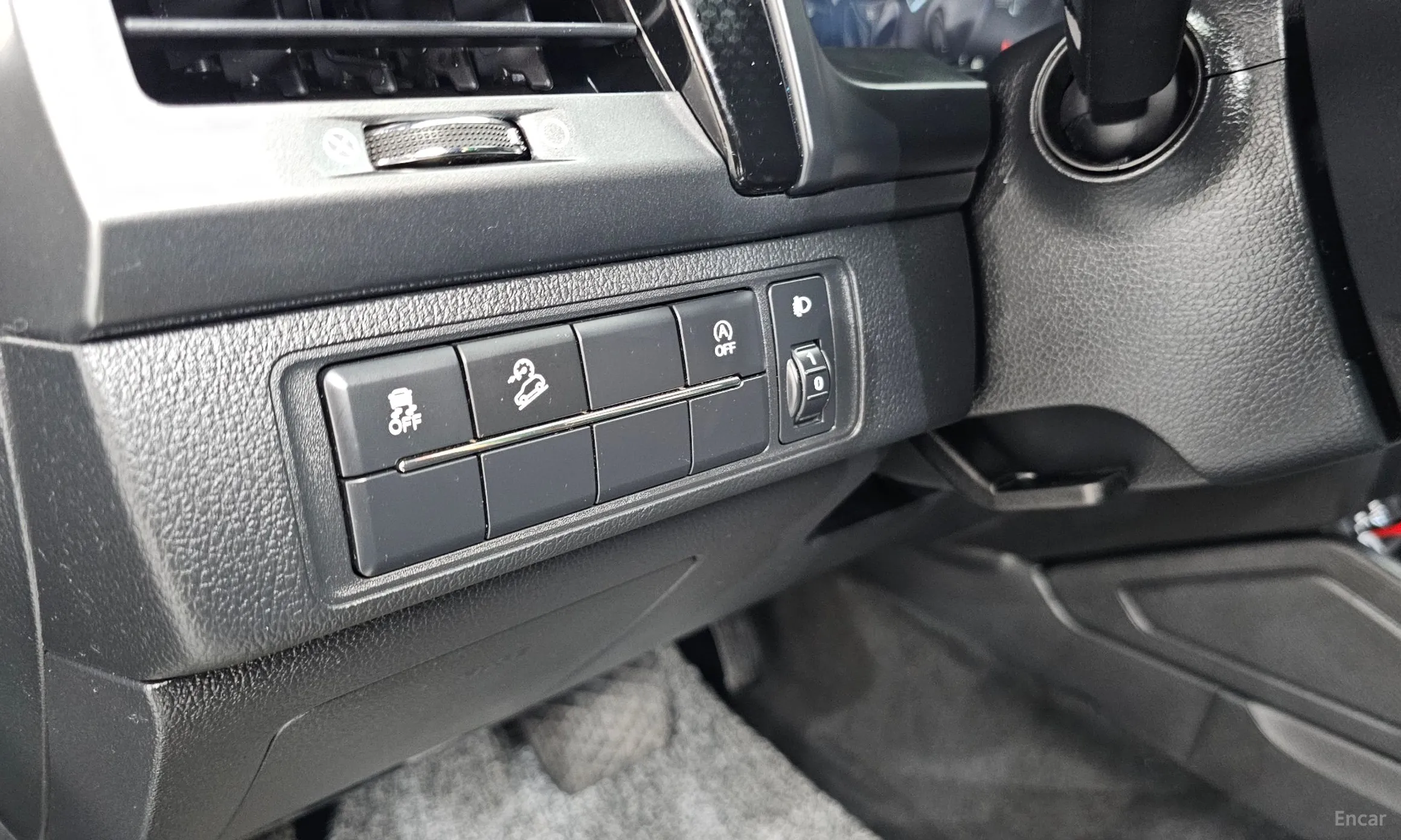 KG Mobility (SsangYong) Rexton Sports превью 19