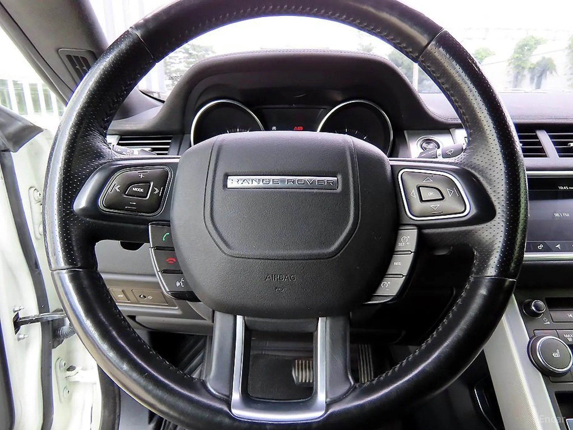 Land Rover Range Rover Evoque превью 13