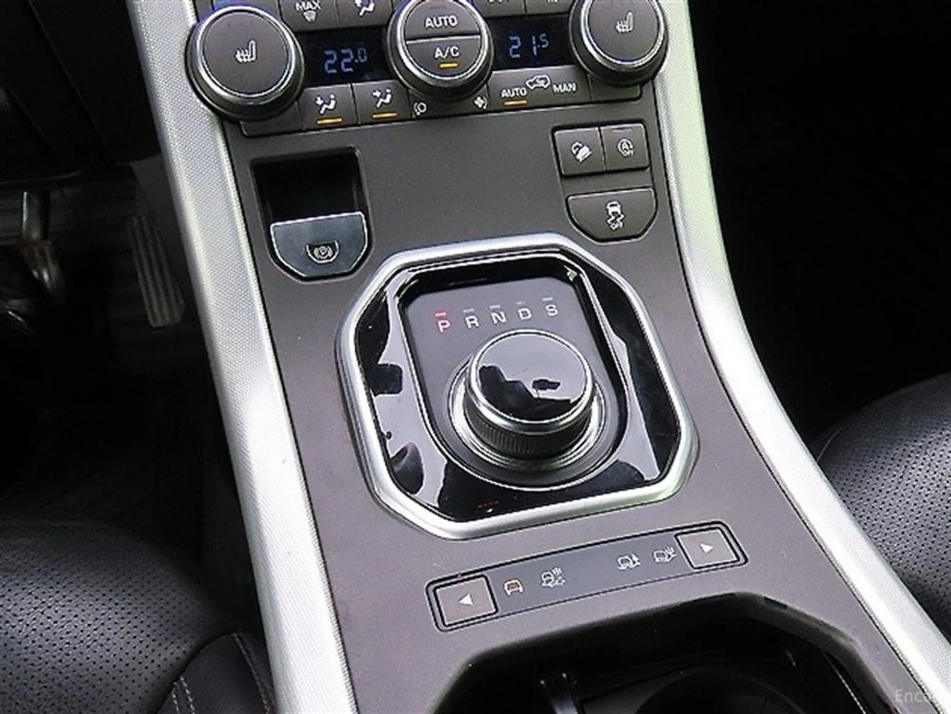 Land Rover Range Rover Evoque превью 15