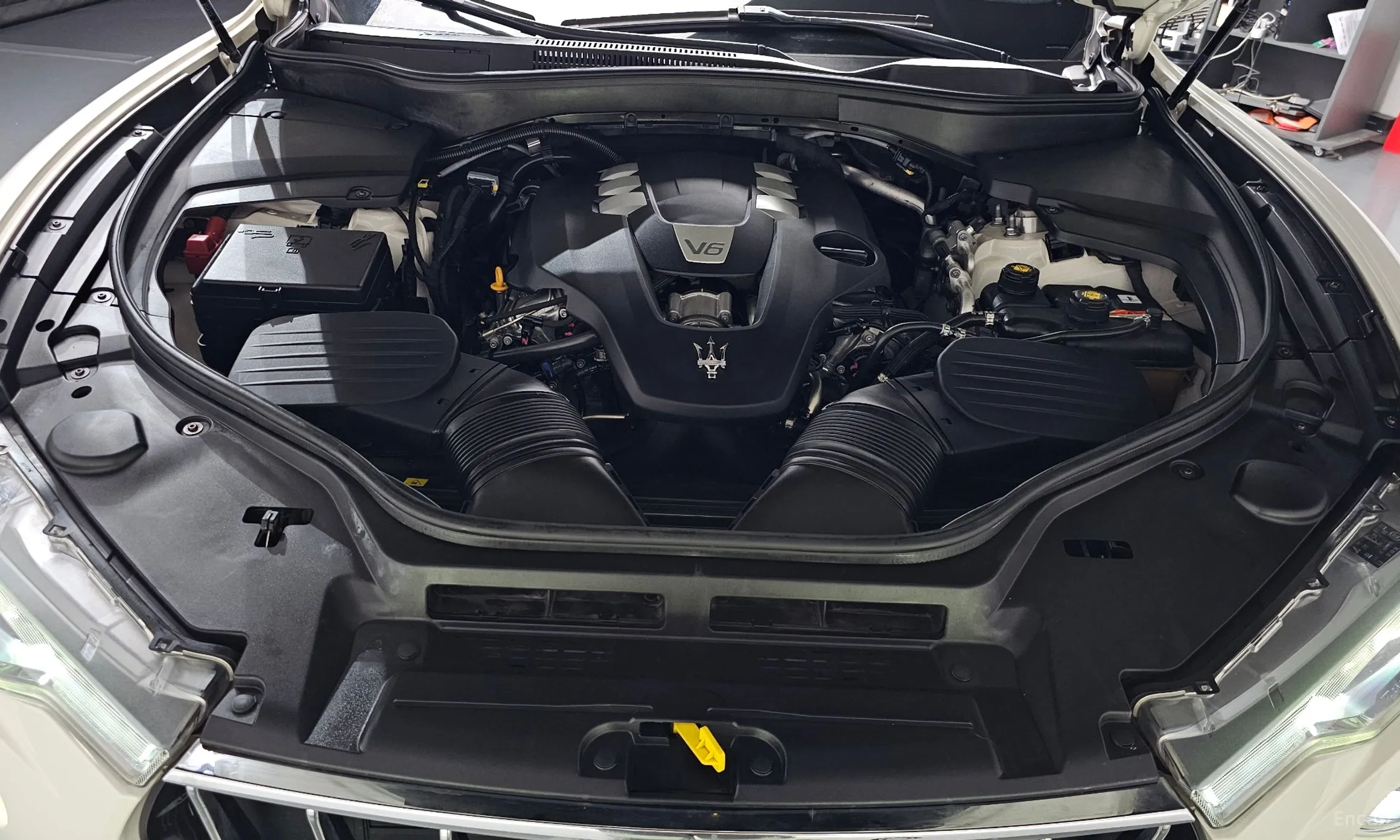 Maserati Levante превью 6