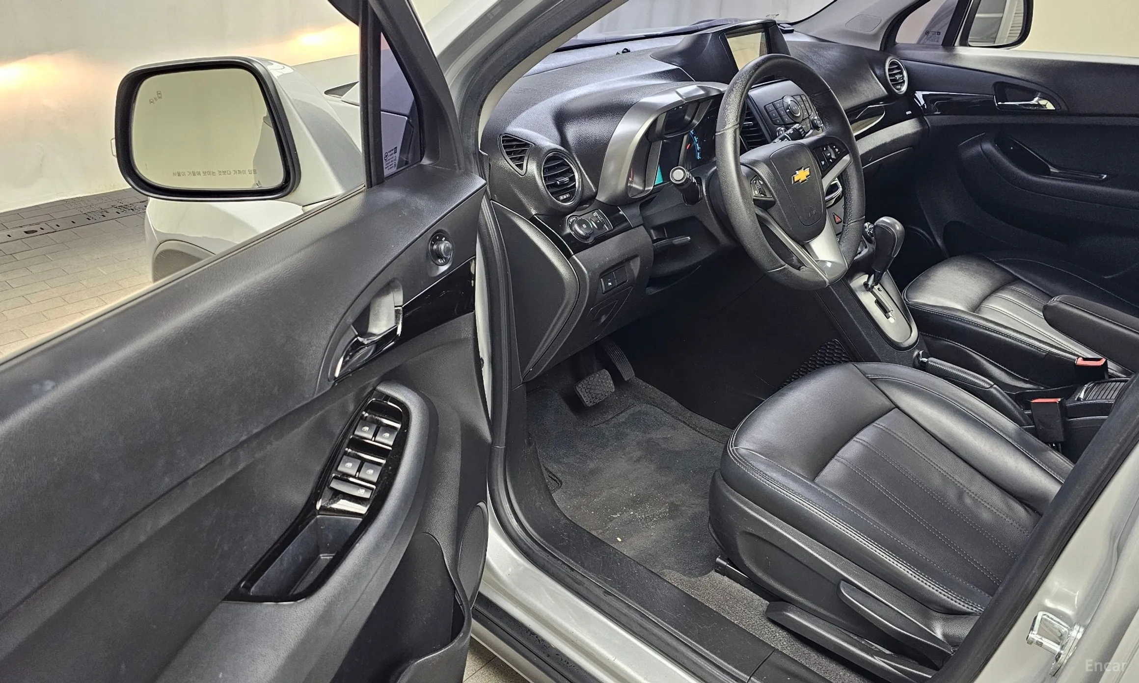 Chevrolet (GM Daewoo) Orlando превью 10