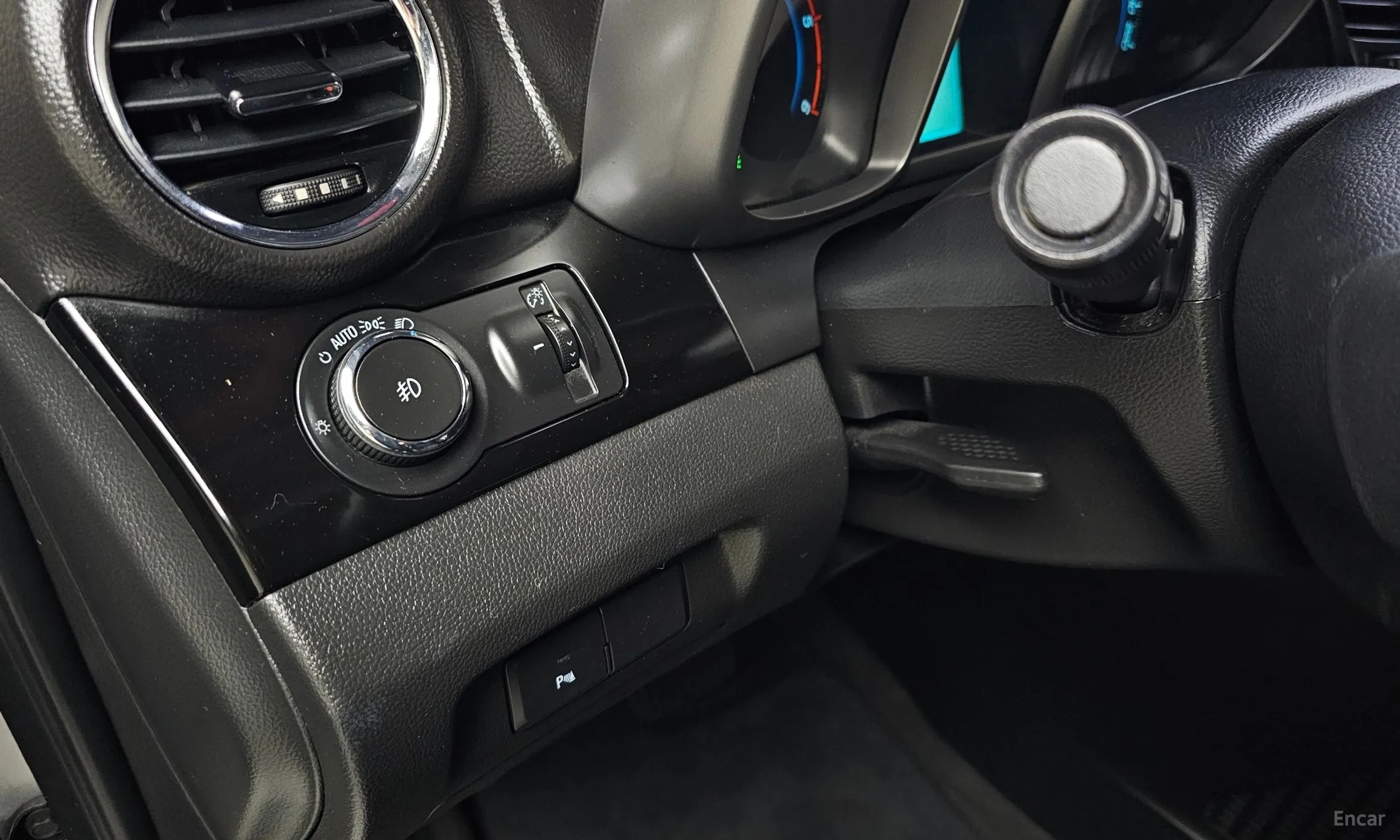 Chevrolet (GM Daewoo) Orlando превью 20