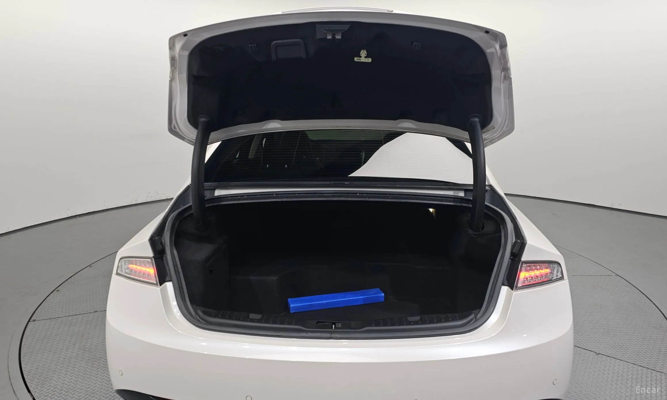 Lincoln New MKZ превью 20