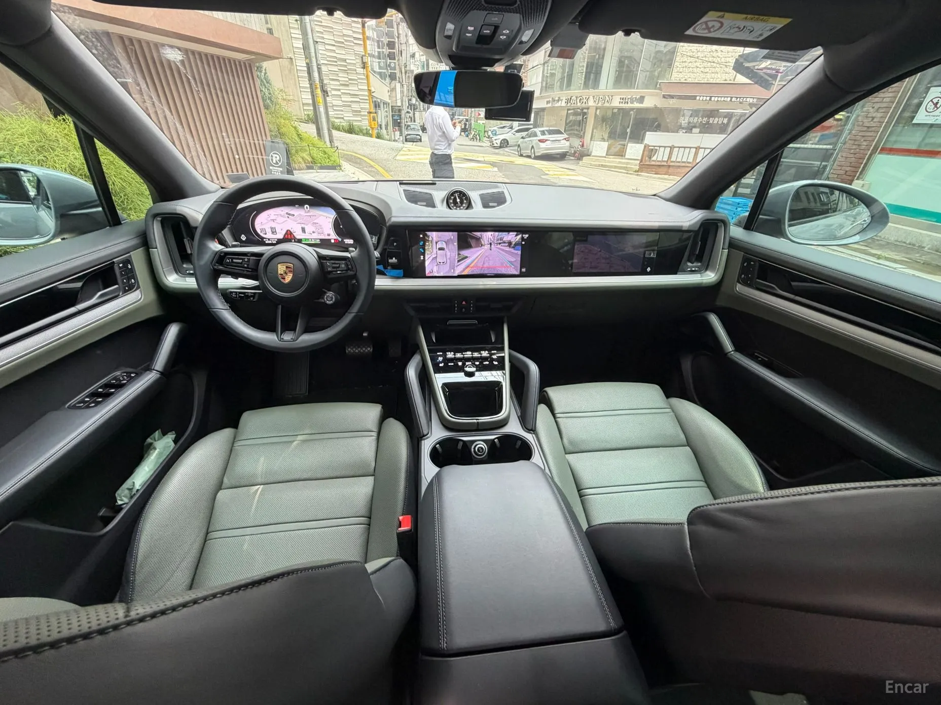 Porsche Cayenne (PO536) превью 11