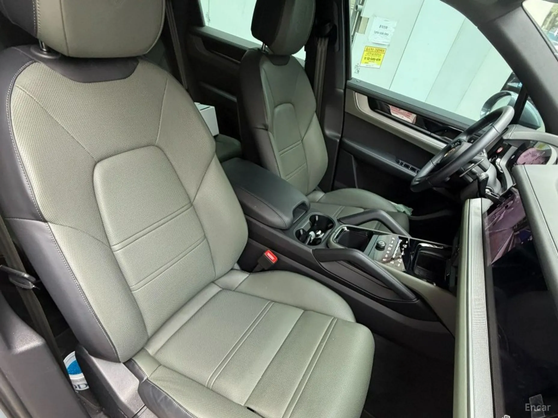 Porsche Cayenne (PO536) превью 19