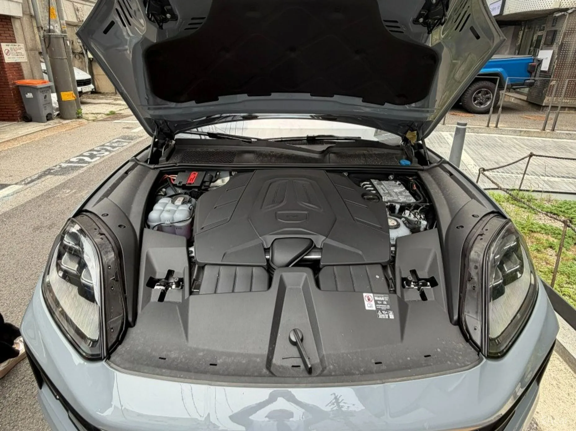 Porsche Cayenne (PO536) превью 6