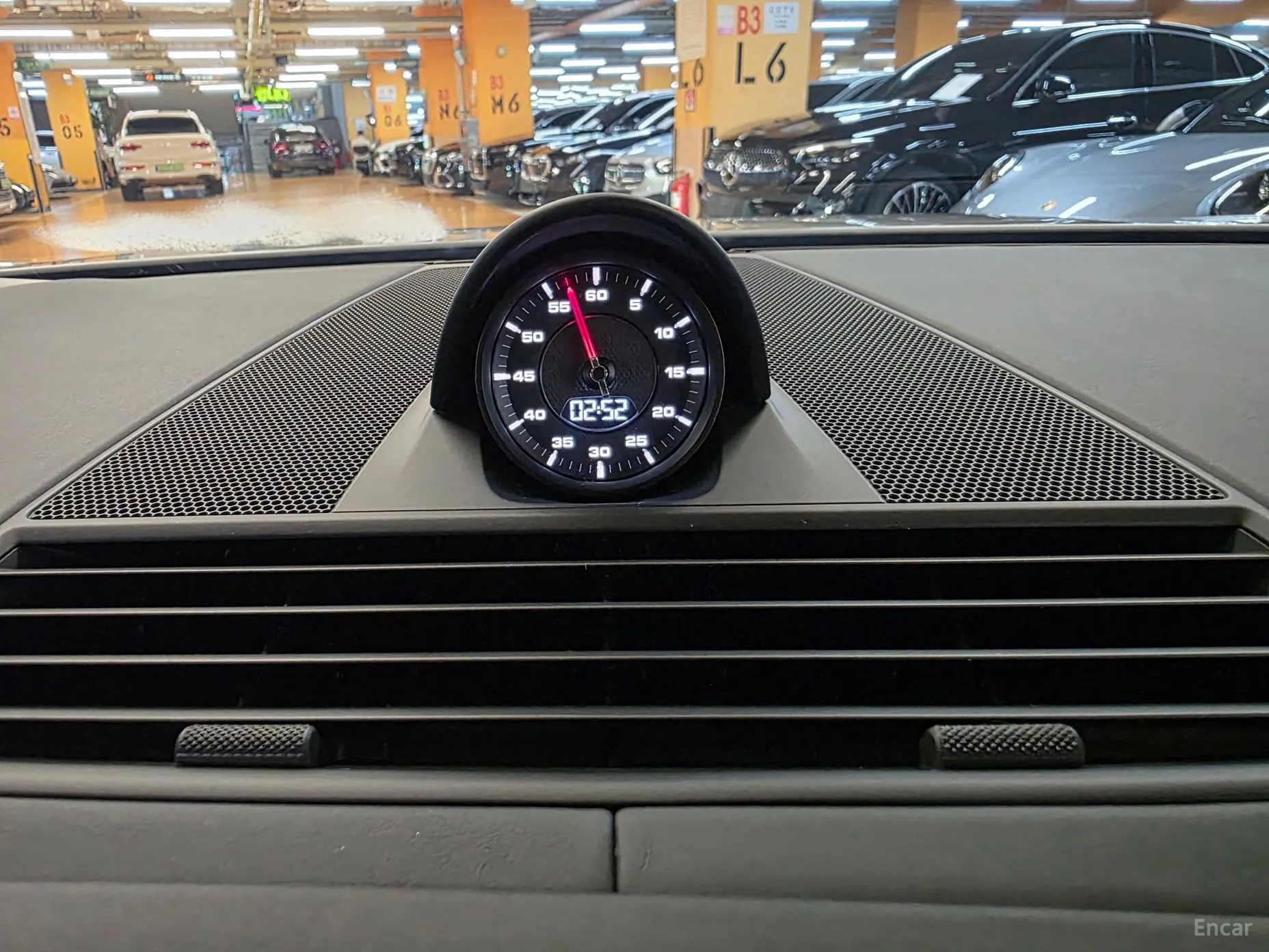 Porsche Panamera (971) превью 13