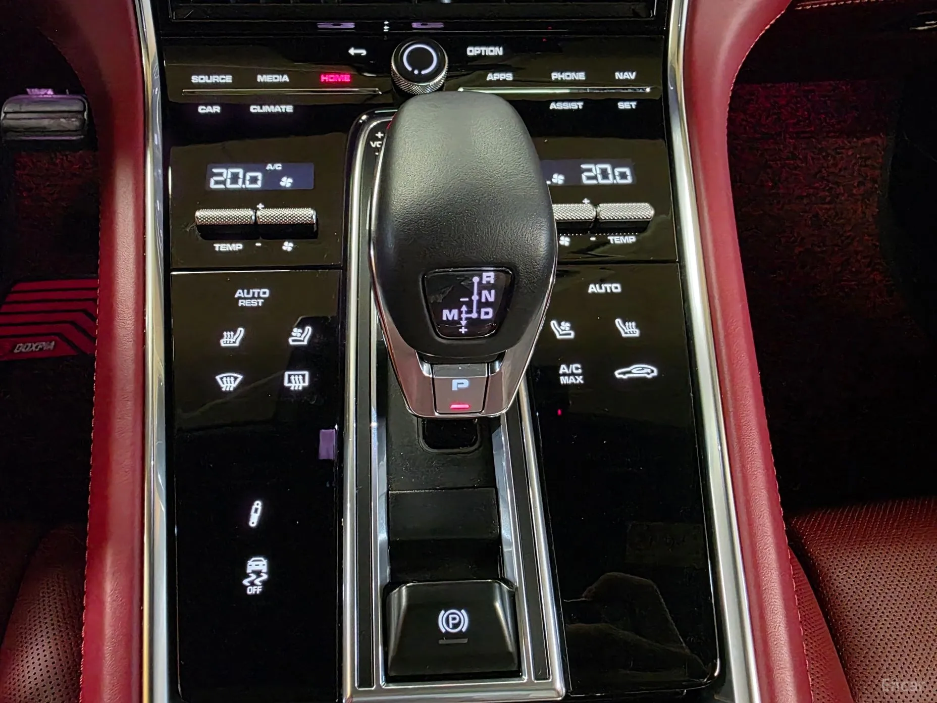 Porsche Panamera (971) превью 18