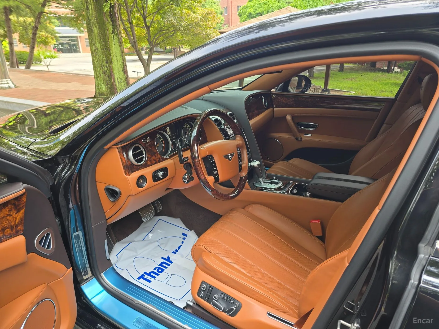 Bentley Flying Spur 2nd Generation превью 10