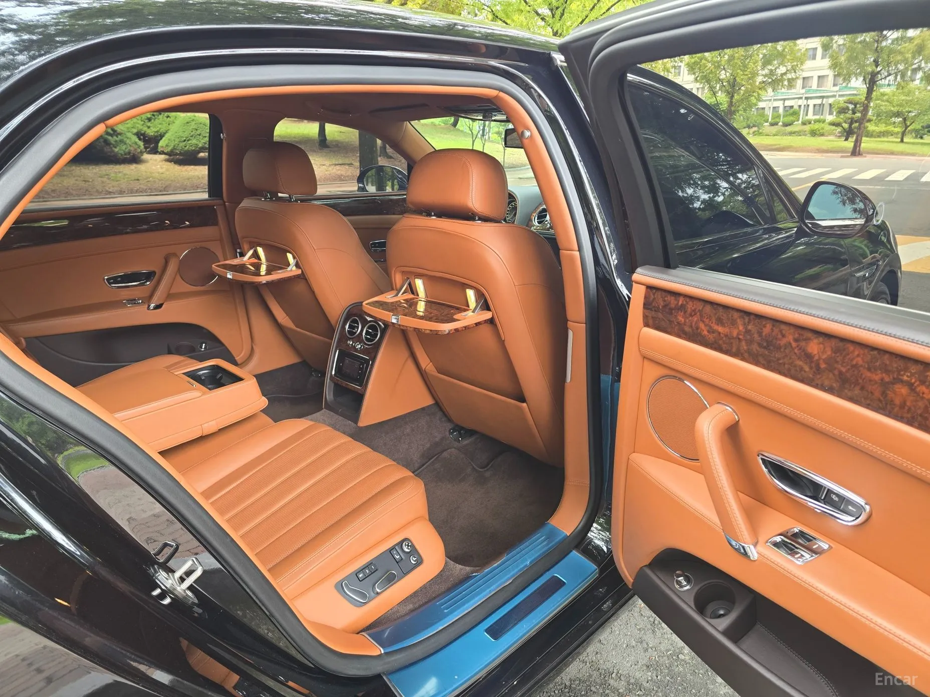 Bentley Flying Spur 2nd Generation превью 15