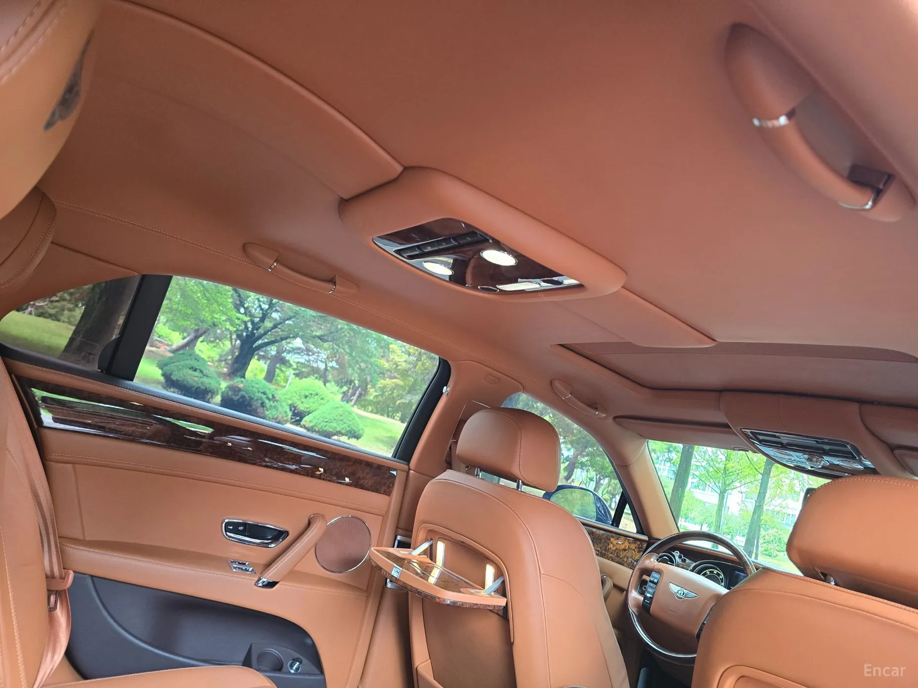 Bentley Flying Spur 2nd Generation превью 16
