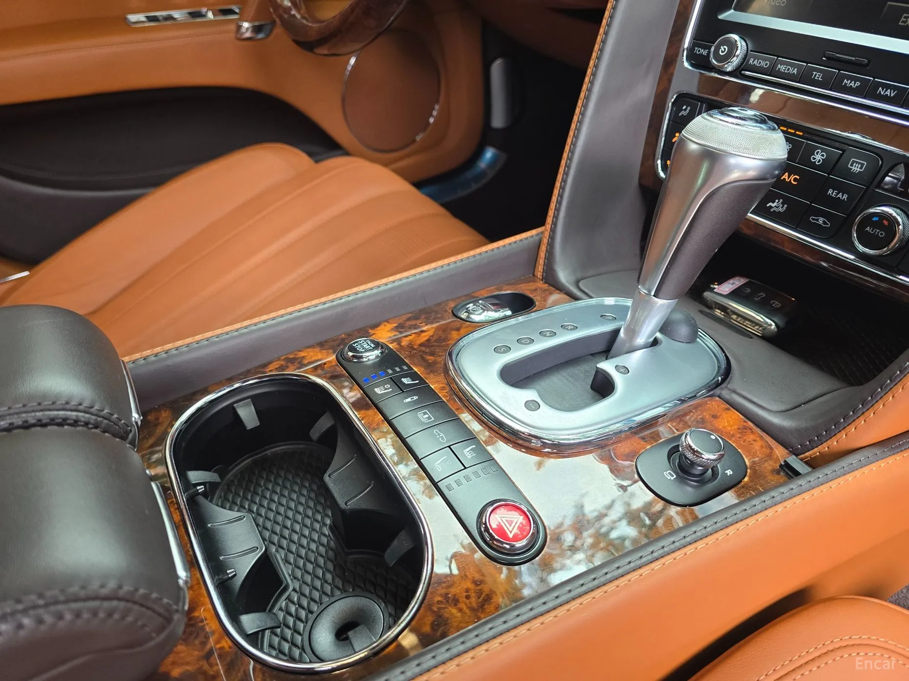 Bentley Flying Spur 2nd Generation превью 19