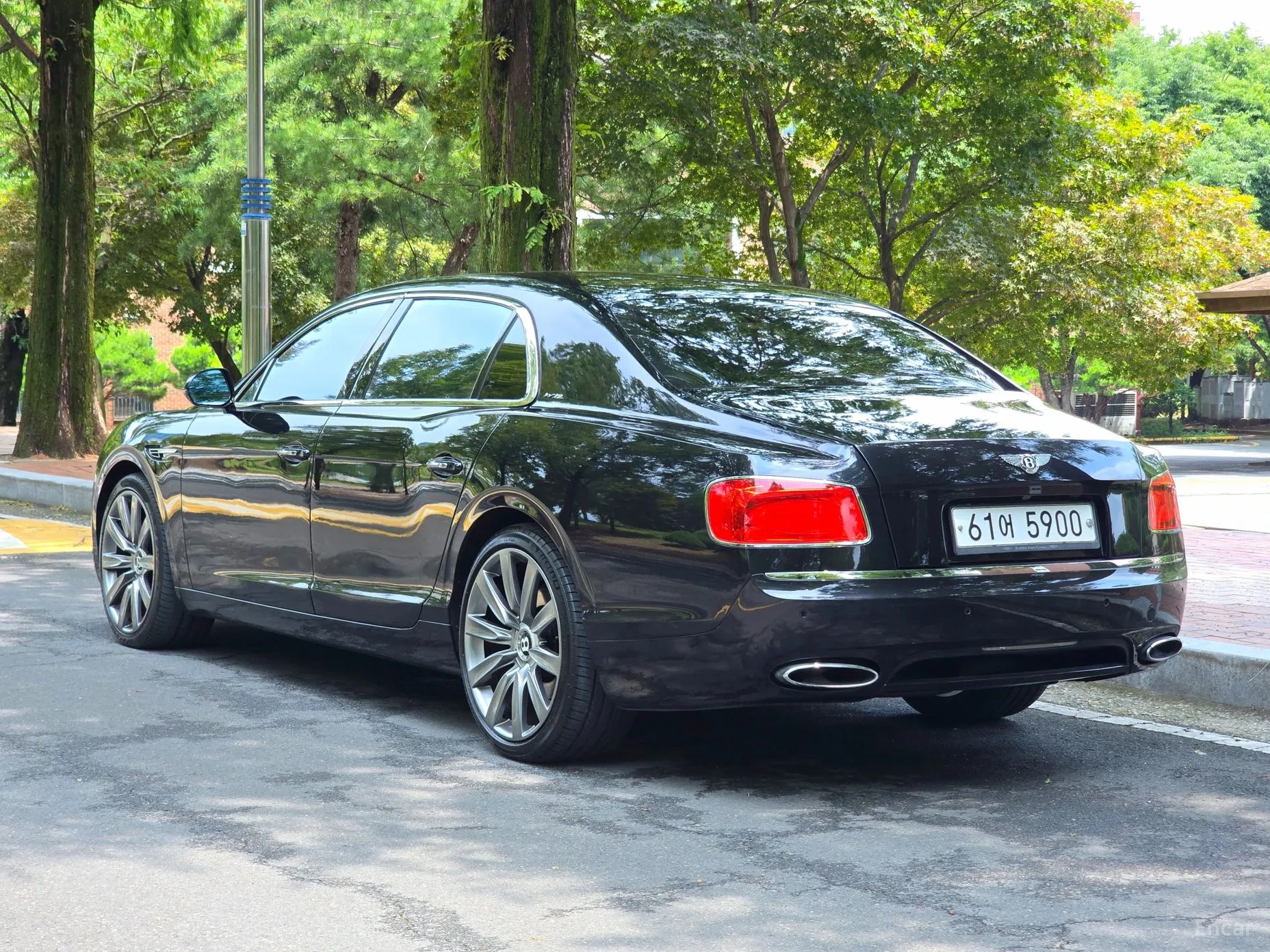 Bentley Flying Spur 2nd Generation превью 4