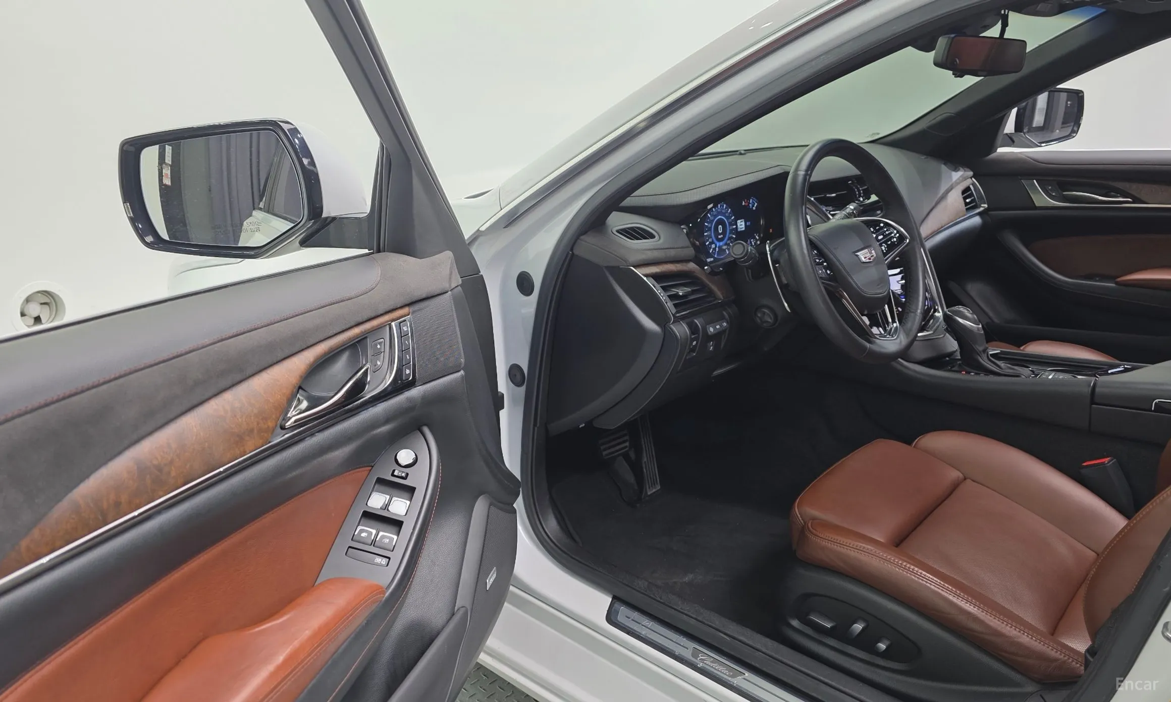 Cadillac CTS Gen 3 превью 13