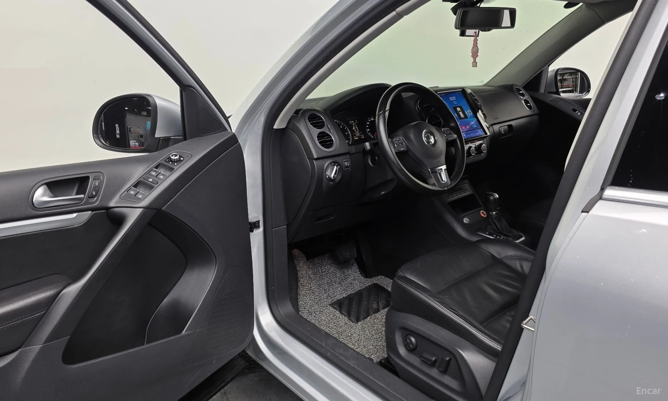 Volkswagen New Tiguan превью 10