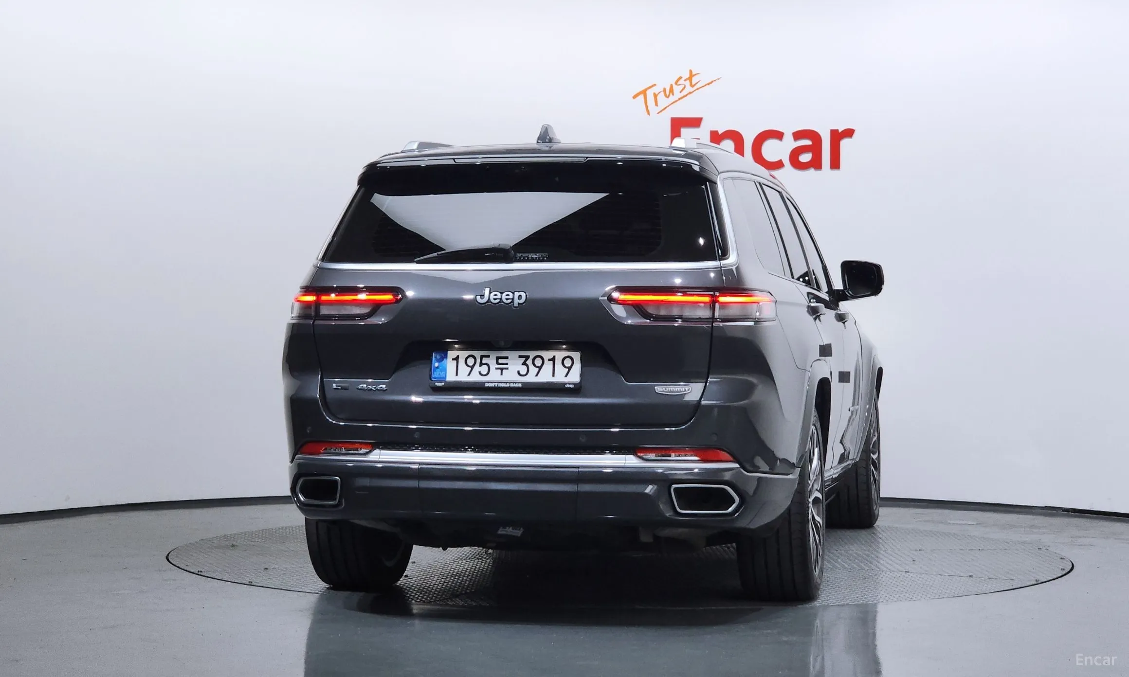 Jeep Grand Cherokee (WL) превью 4