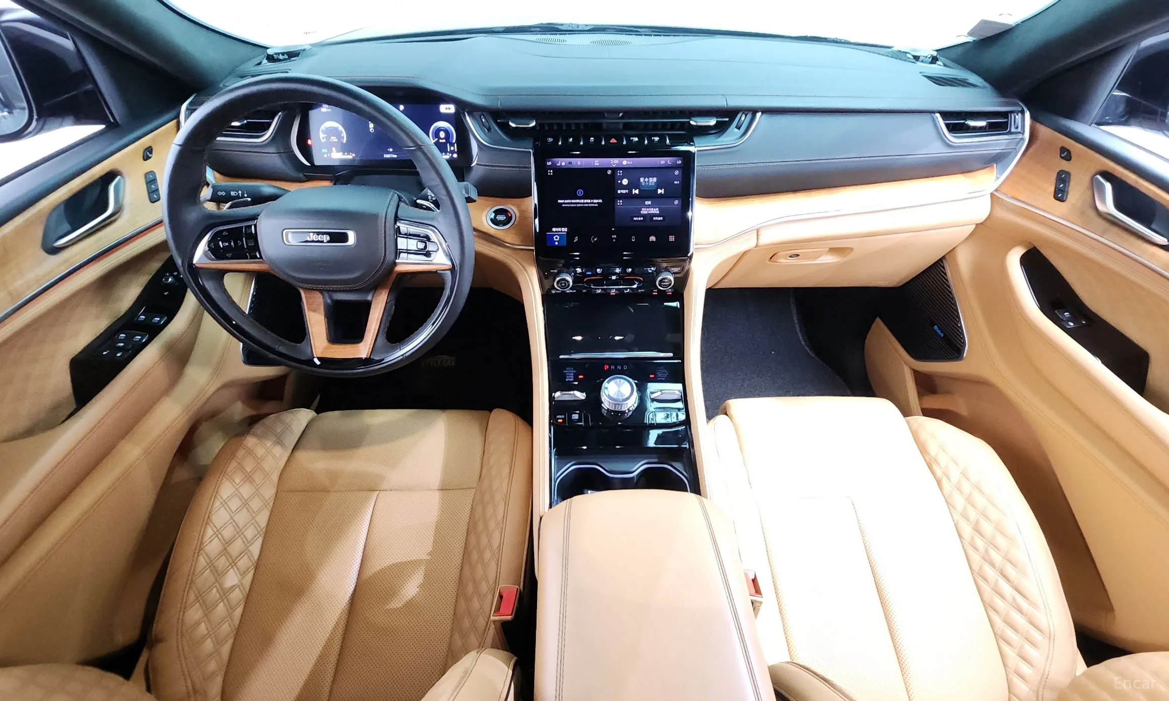 Jeep Grand Cherokee (WL) превью 7